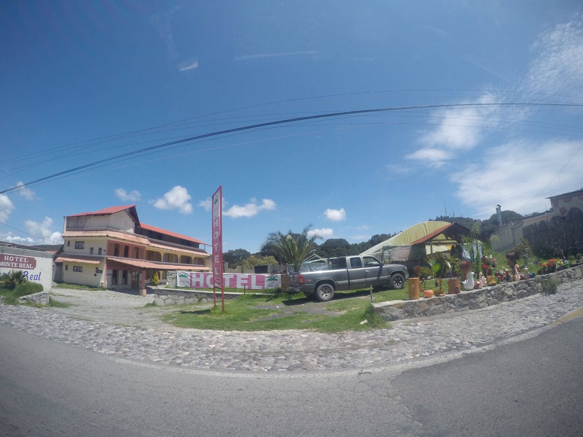 Street view near Hotel Monte Real, Mineral del Monte — © ccossio (CC BY-SA · Mapillary)