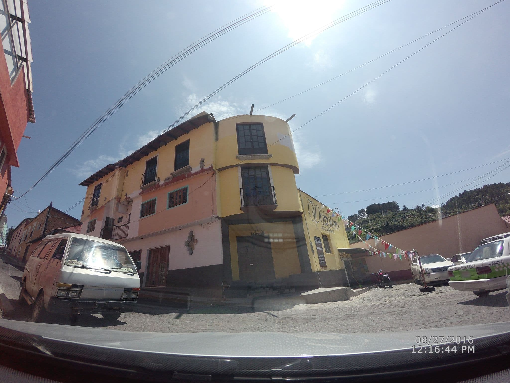 Street view near Hotel Real Del Monte, Mineral del Monte — © ccossio (CC BY-SA · Mapillary)