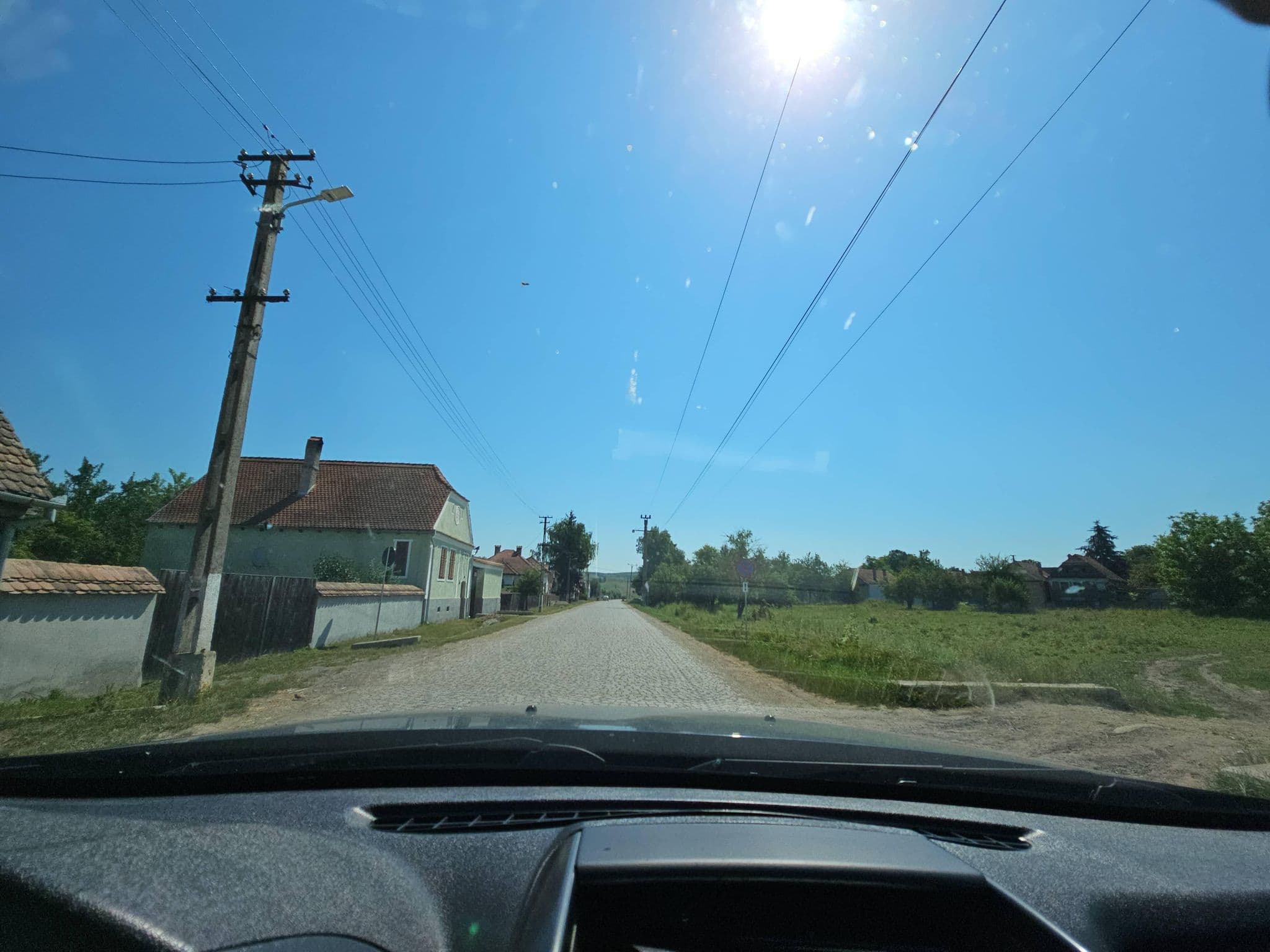 Street view near Viscri 196 - Pensiune cu mic dejun inclus, Viscri — © agamarcelnicolae (CC BY-SA · Mapillary)