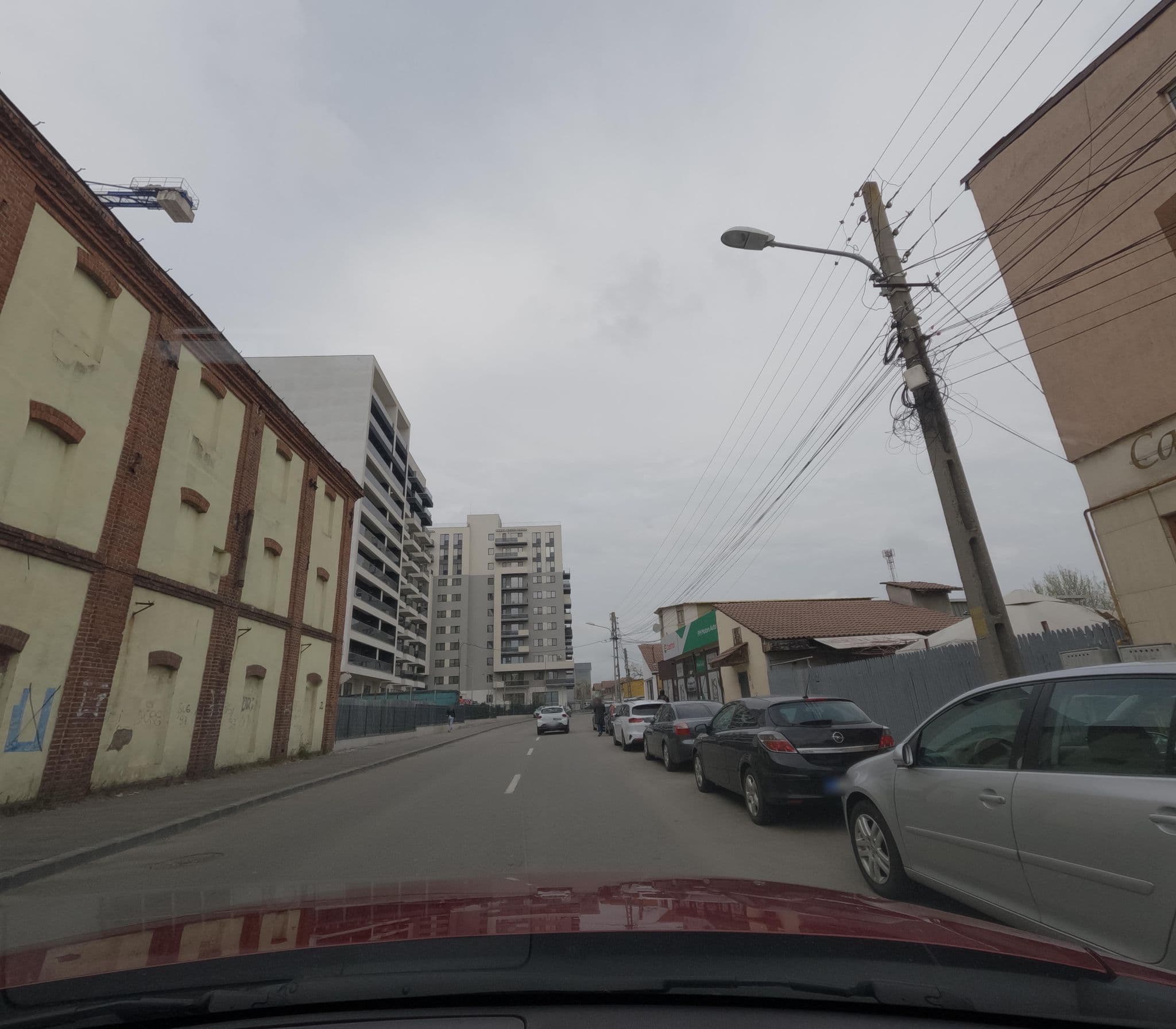 Street view near Casa Flamingo, Craiova — © deeeznuuuts (CC BY-SA · Mapillary)