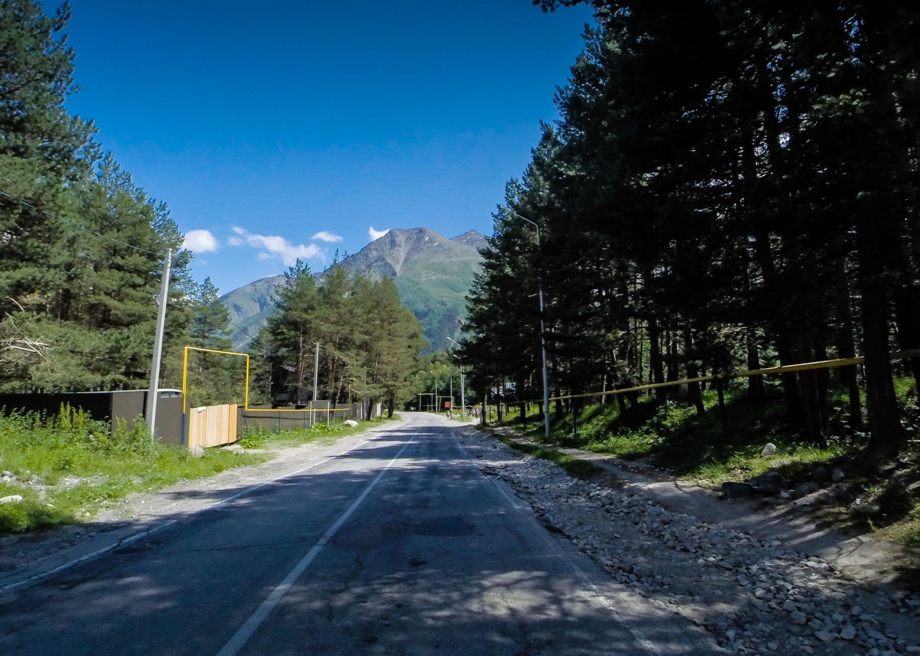 Street view near гостевой дом «Эльбрус», Terskol — © artguard (CC BY-SA · Mapillary)
