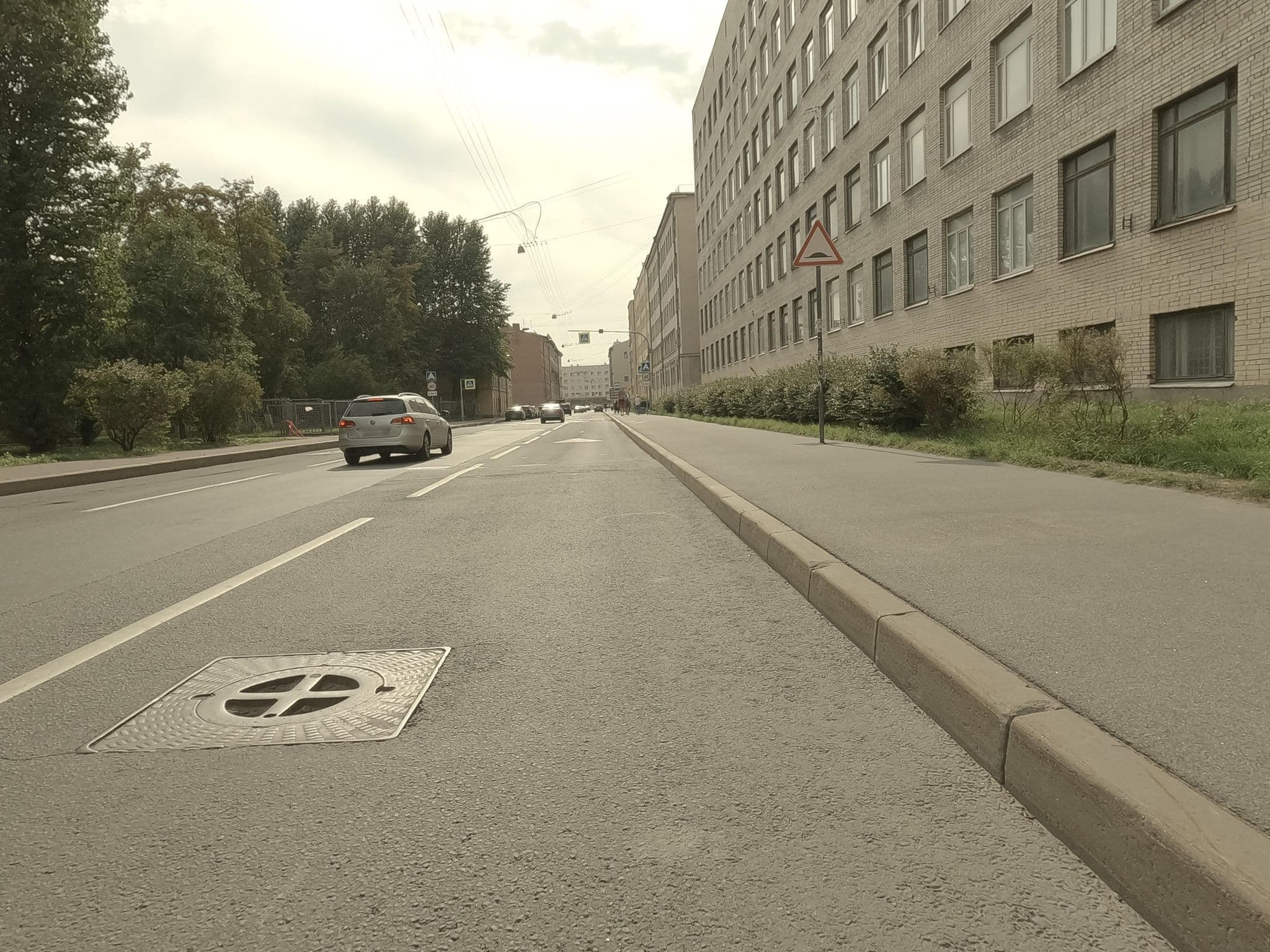Street view near Отель "Кооператор", Admiralteisky — © GaMiKo (CC BY-SA · Mapillary)