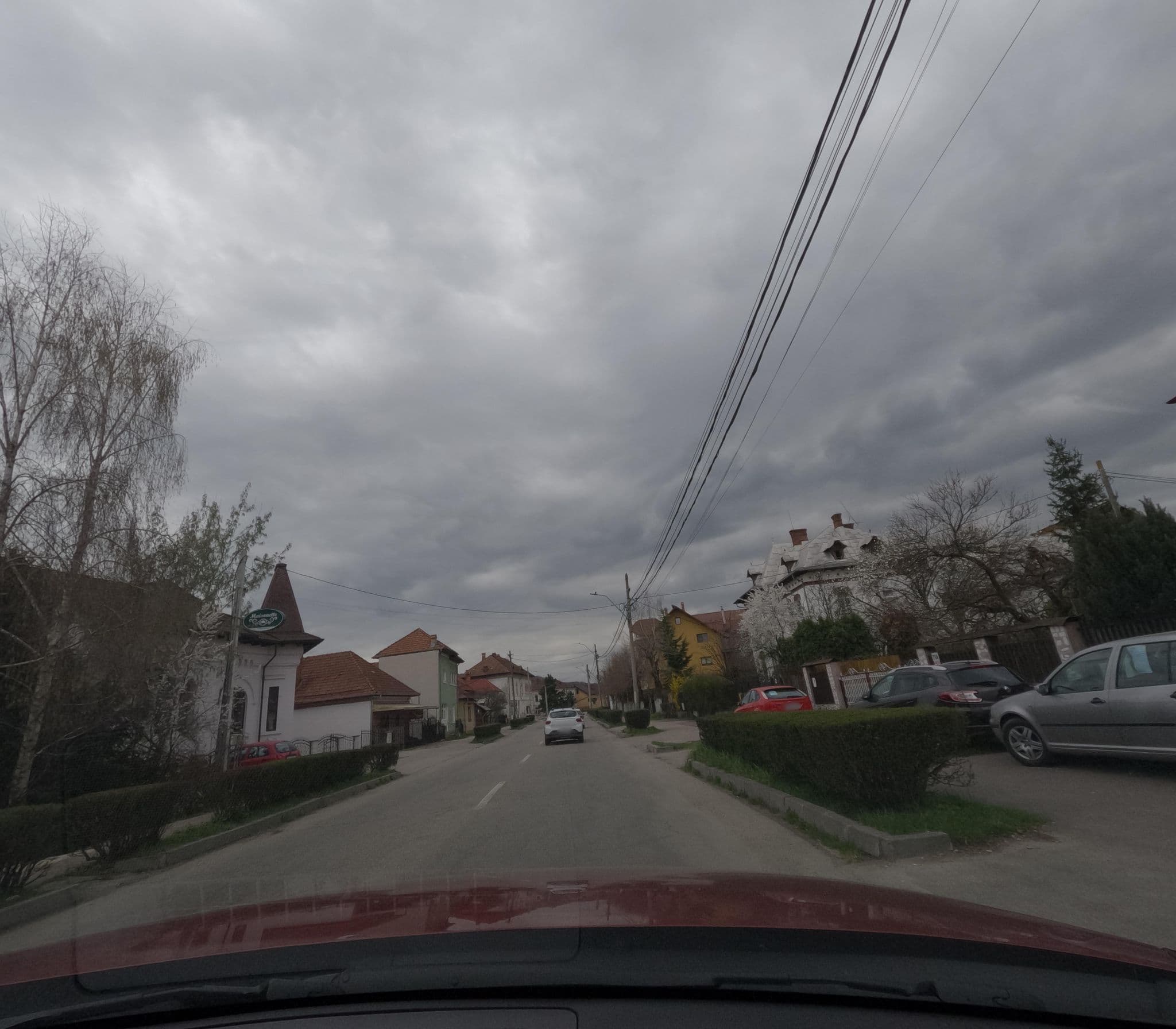 Street view near Maisonette Apartments, Bughea de Jos — © deeeznuuuts (CC BY-SA · Mapillary)