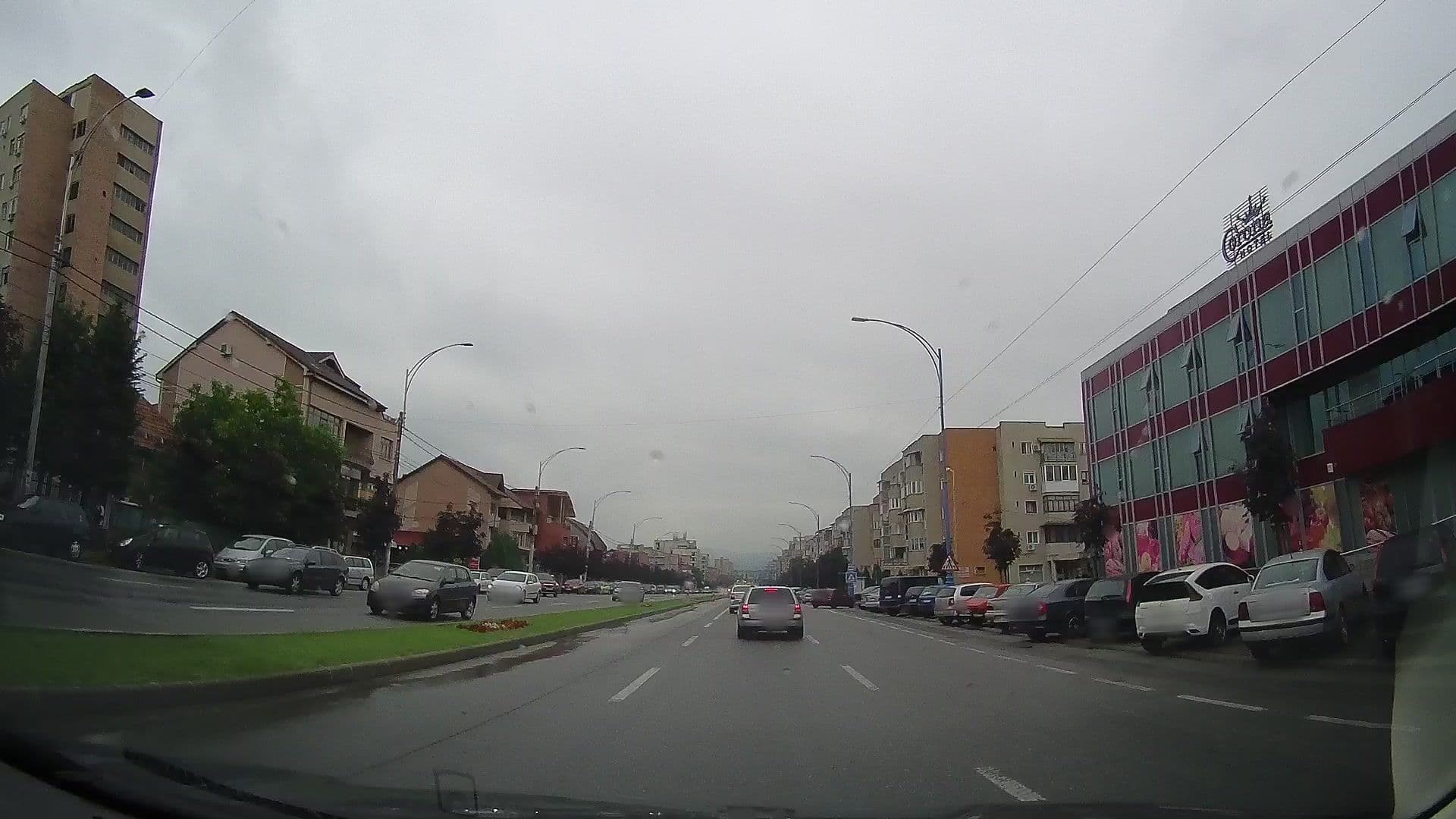 Street view near Corona, Drobeta-Turnu Severin — © tavi (CC BY-SA · Mapillary)