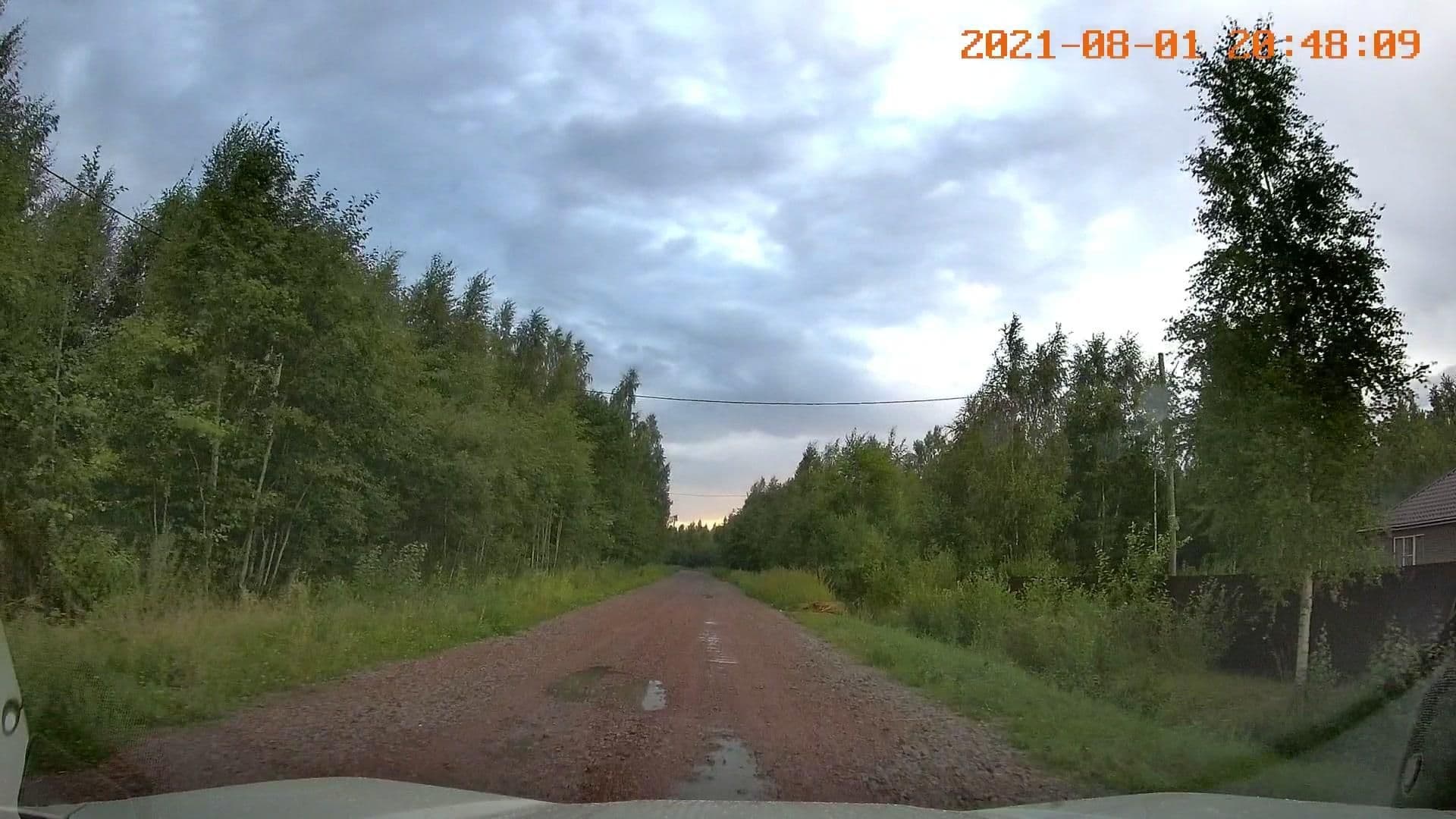 Street view near Домик В Загубье, Pasha — © konfobox (CC BY-SA · Mapillary)