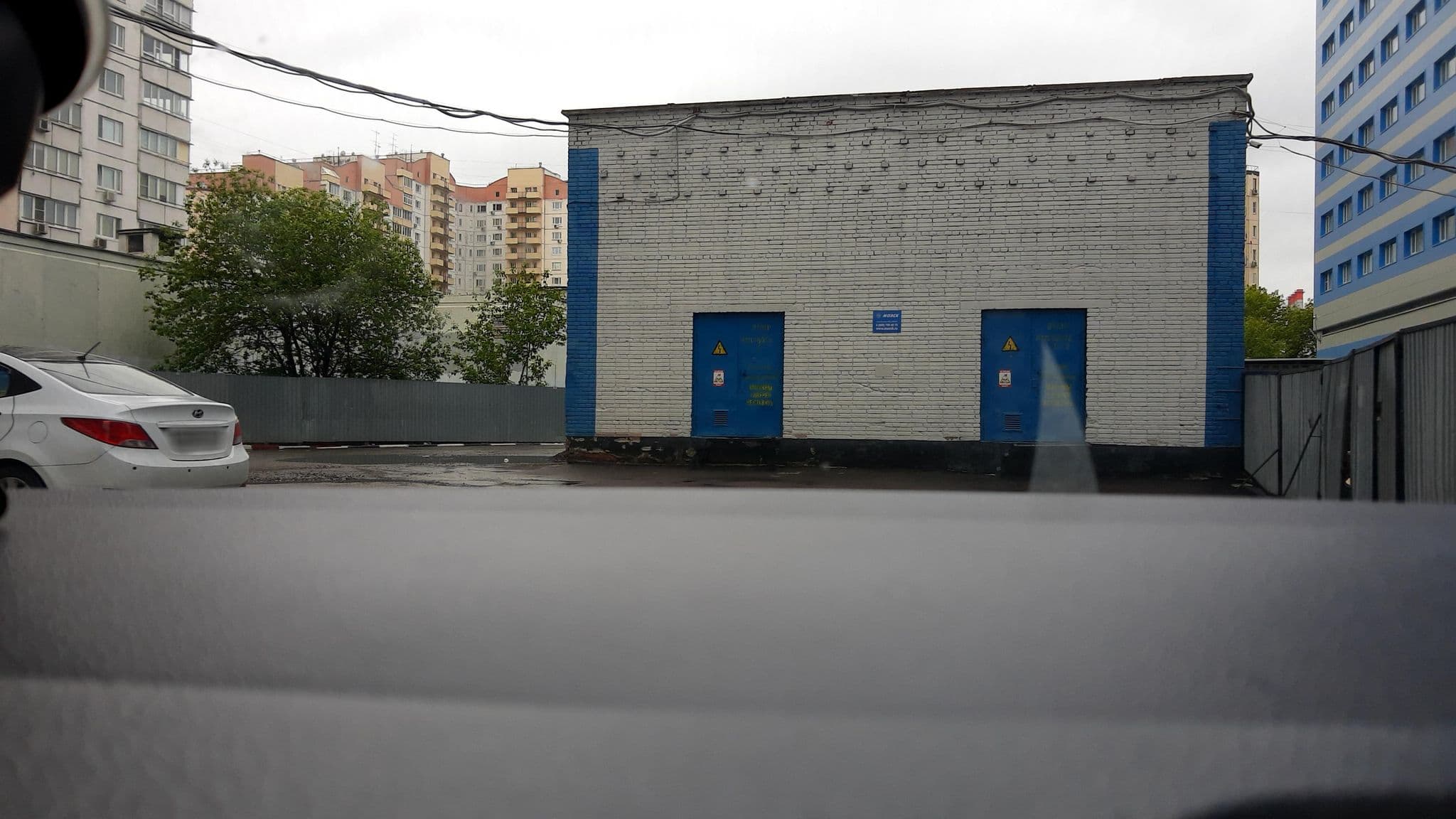 Street view near Гостиничный комплекс Севастополь - Цены на услуги, Kotlovka — © phoneuploader (CC BY-SA · Mapillary)