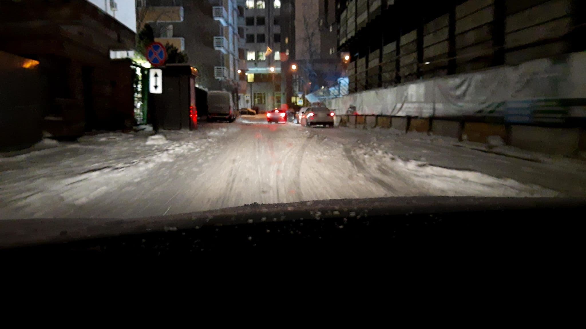 Street view near orange hostel, Dorogomilovo — © phoneuploader (CC BY-SA · Mapillary)