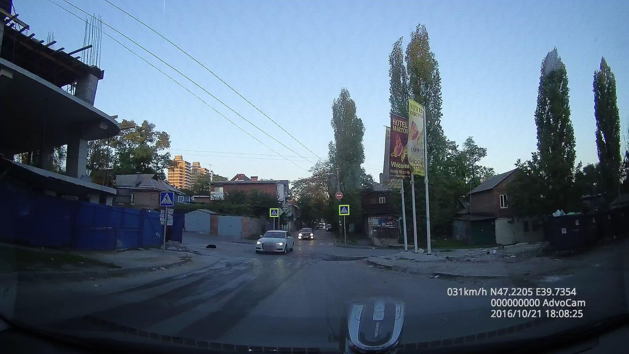 Street view near Сказка, Rostov-on-Don — © helenv (CC BY-SA · Mapillary)