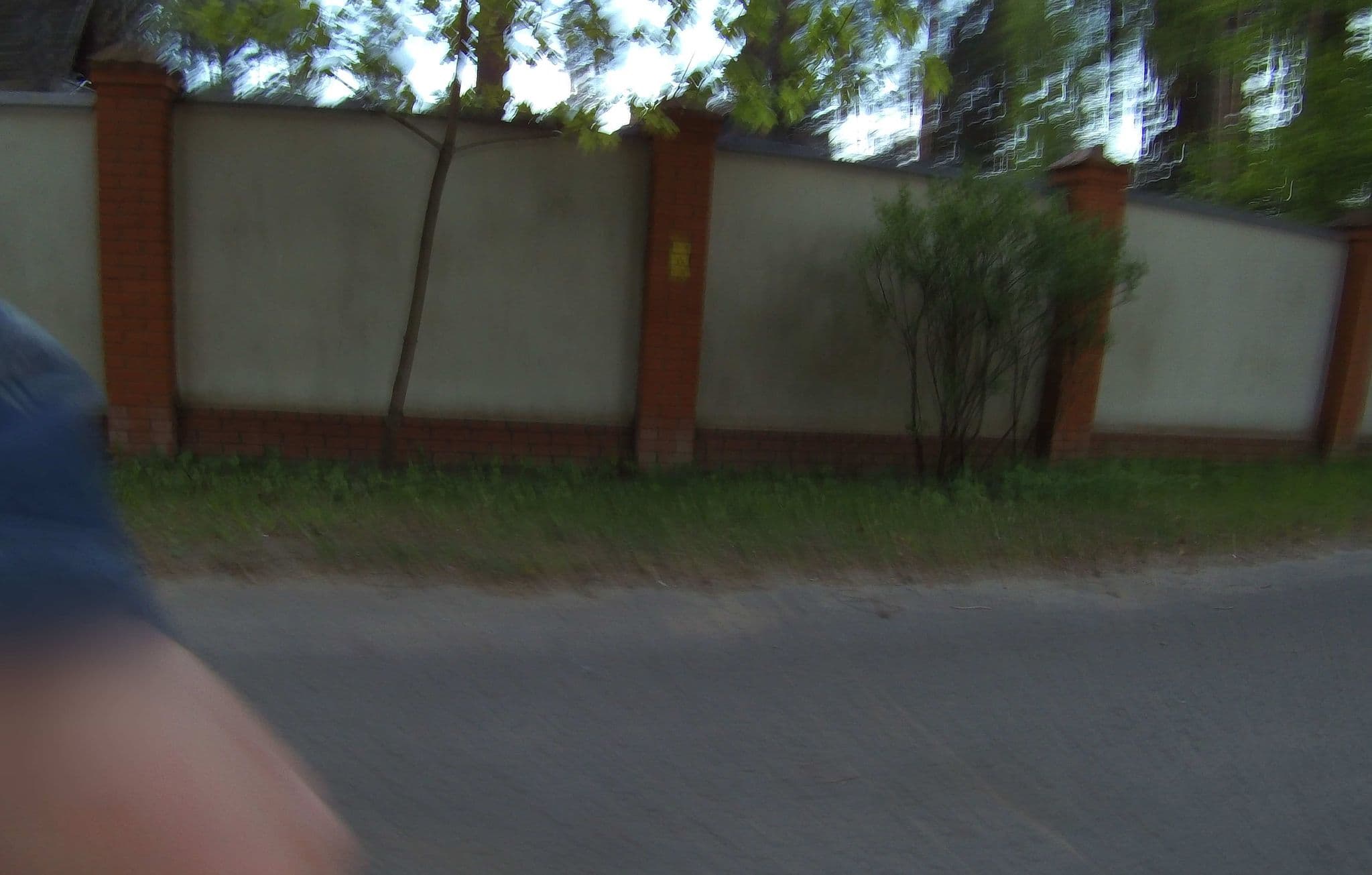 Street view near Коттедж в Аренду, Kratovo — © trolleway (CC BY-SA · Mapillary)