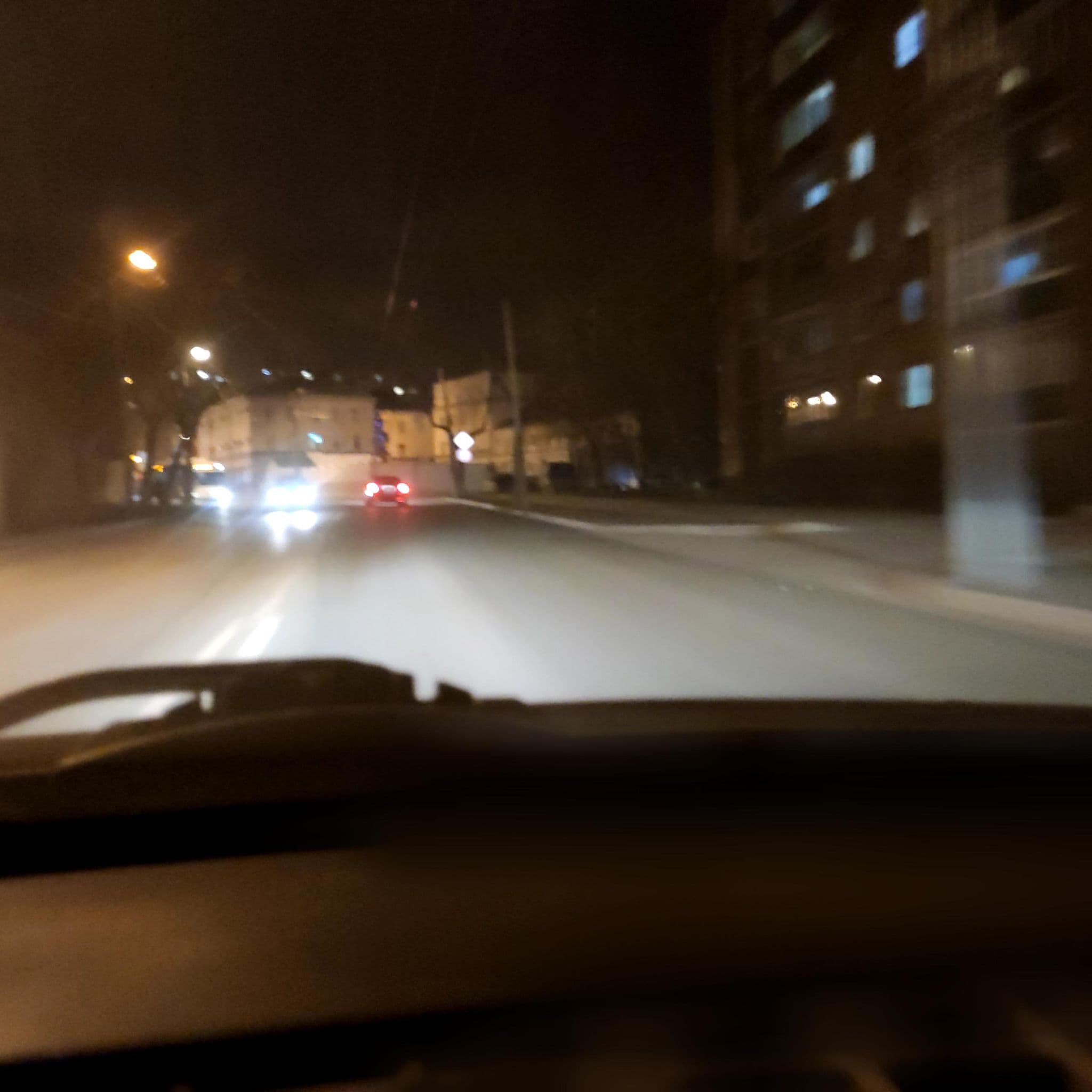 Street view near отель "Волхов", Samara — © phoneuploader (CC BY-SA · Mapillary)