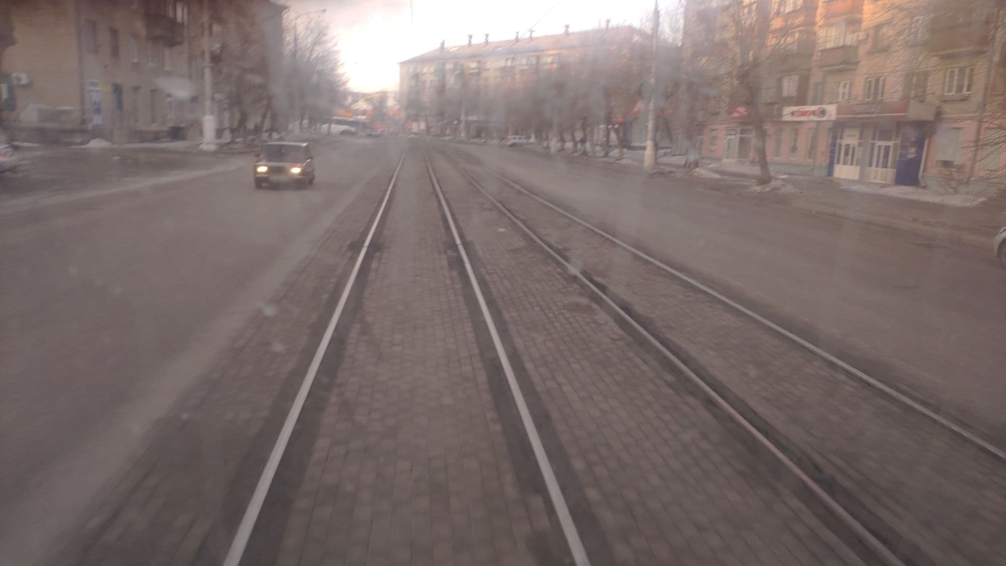 Street view near ВродеПоМоде, Magnitogorsk — © az09 (CC BY-SA · Mapillary)