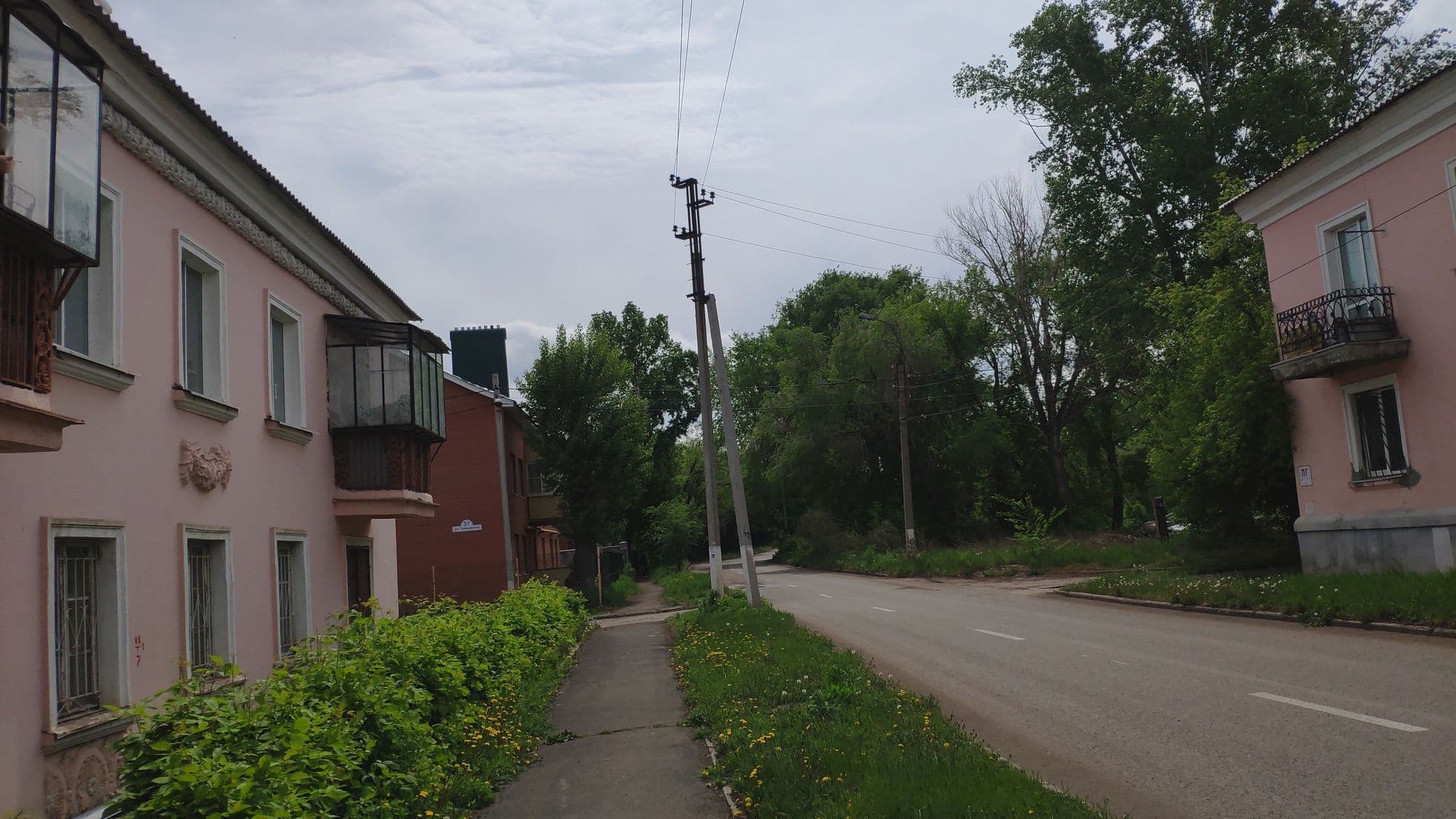 Street view near Альфа, Magnitogorsk — © az09 (CC BY-SA · Mapillary)