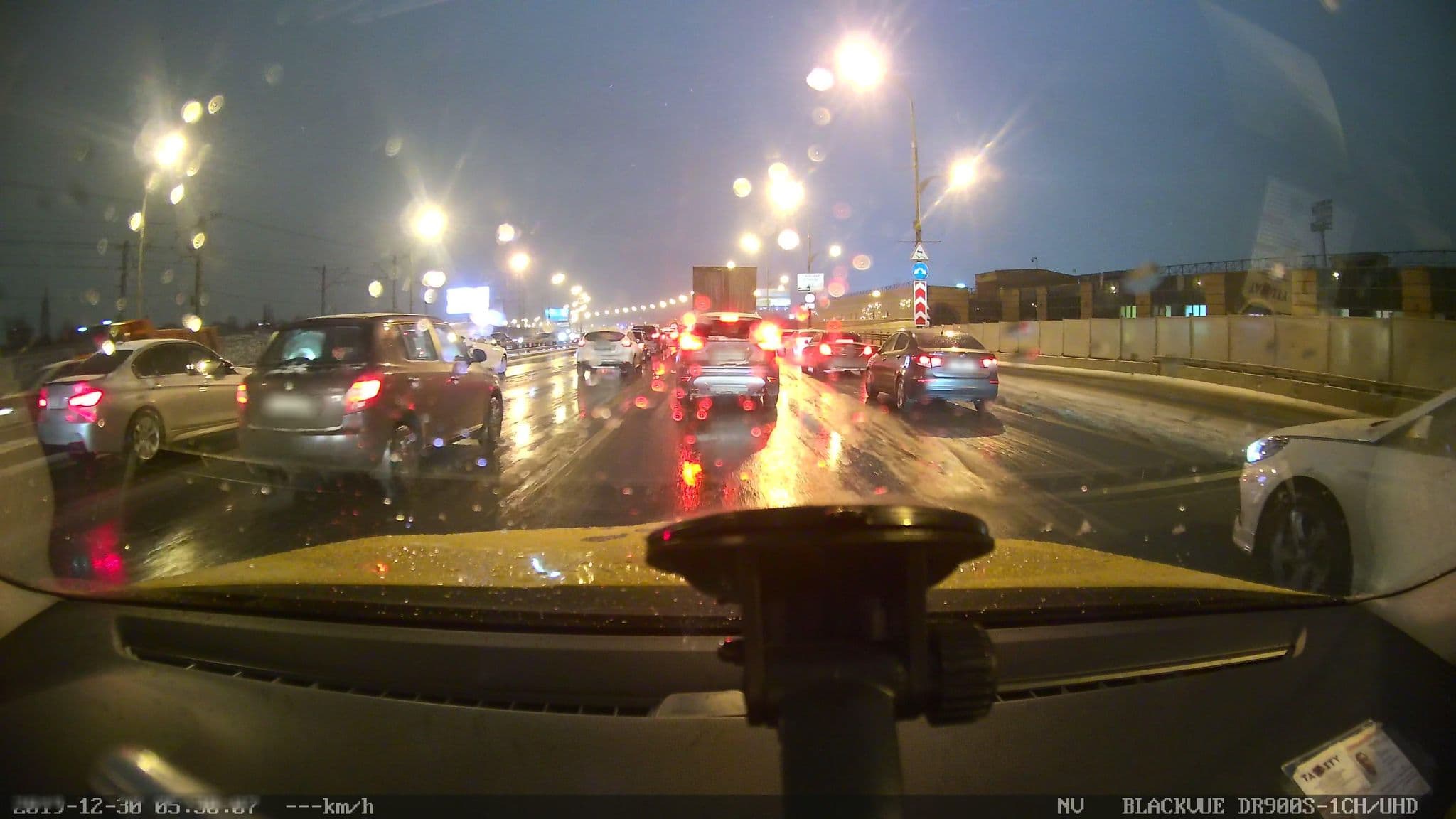 Street view near Гостиница "Университет", Sokol — © city_admin (CC BY-SA · Mapillary)