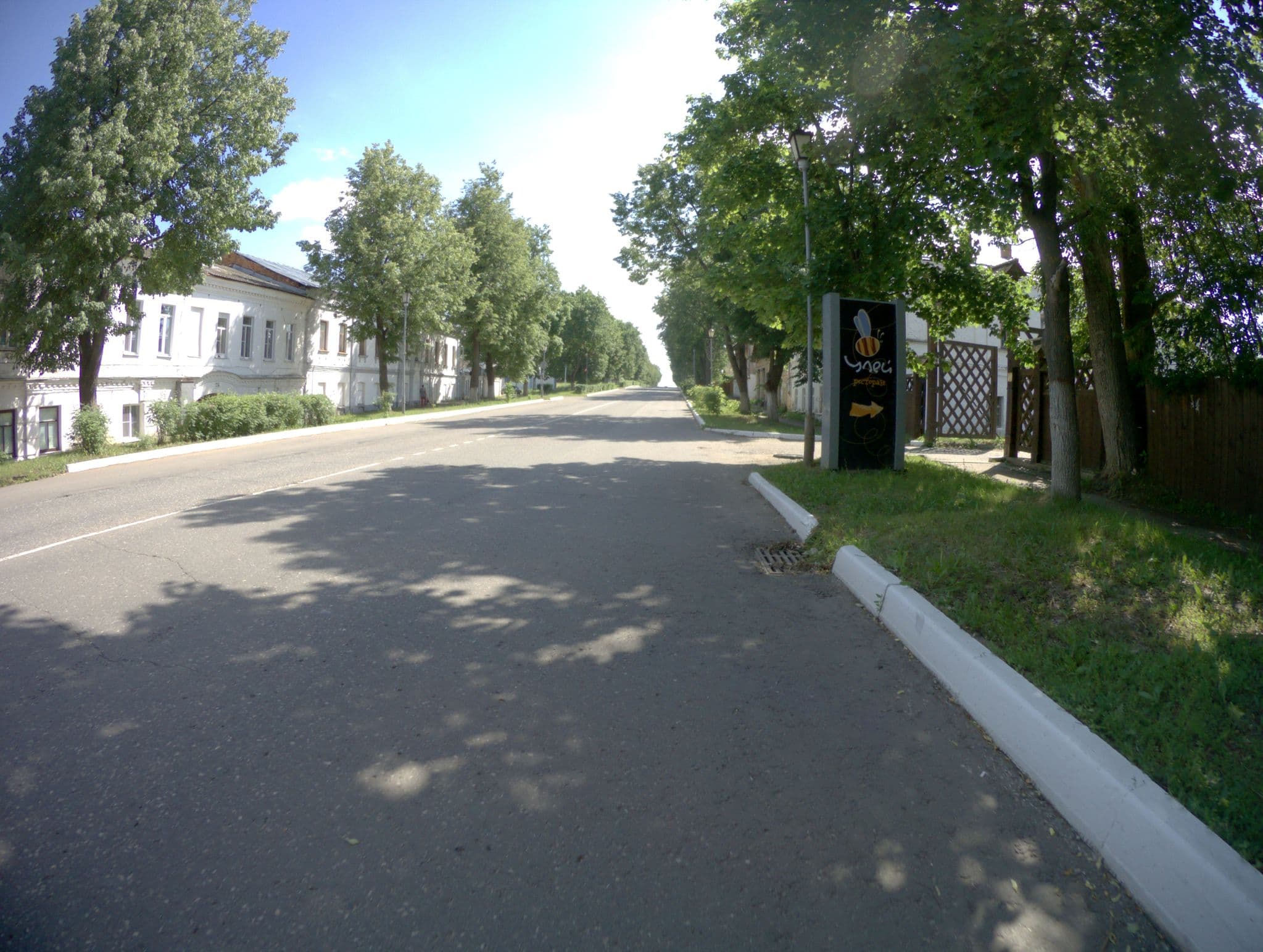 Street view near Суздаль-комфорт, Suzdal’ — © xmd5a (CC BY-SA · Mapillary)