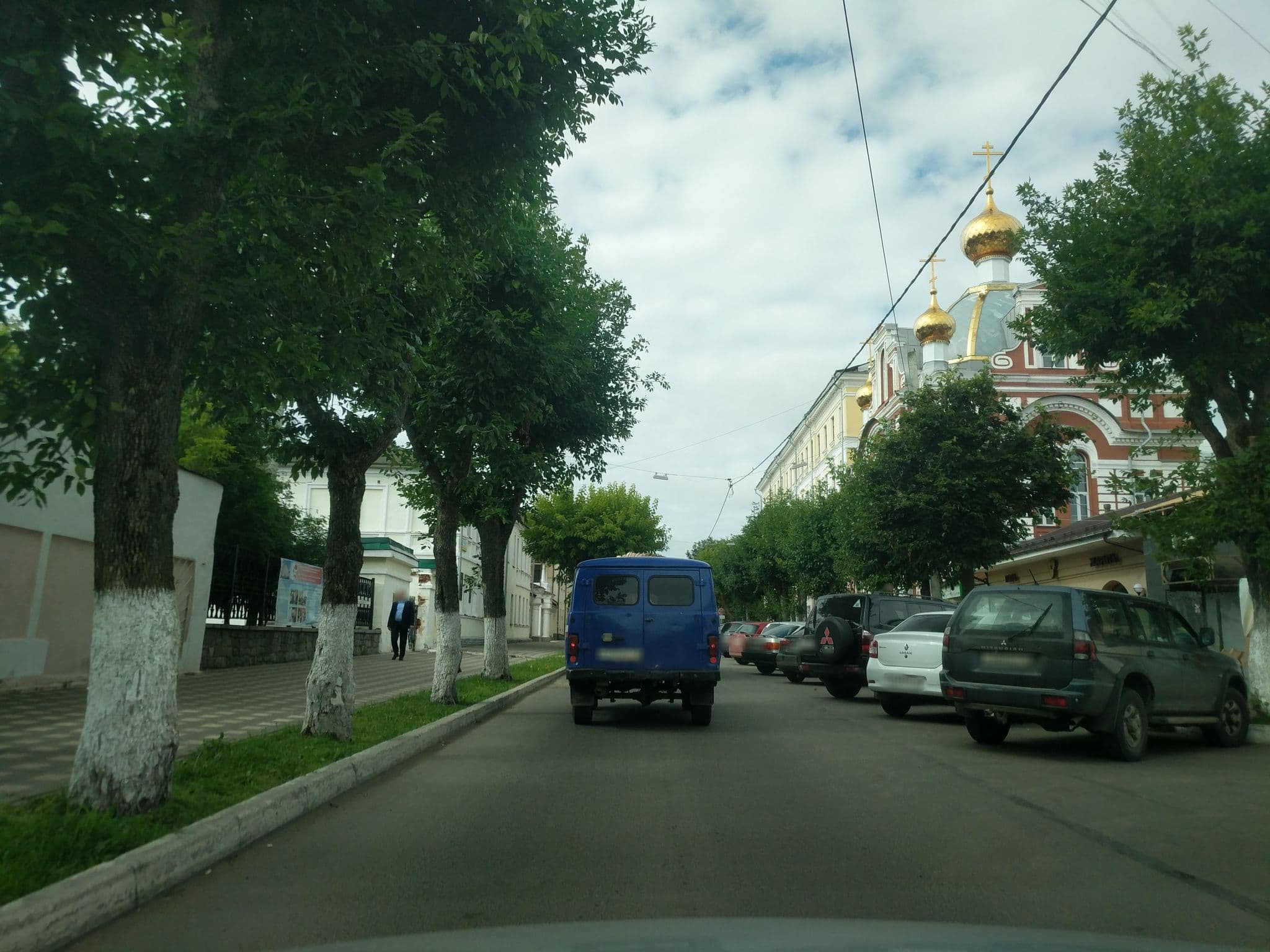 Street view near У двух львов, Kirov — © argz (CC BY-SA · Mapillary)