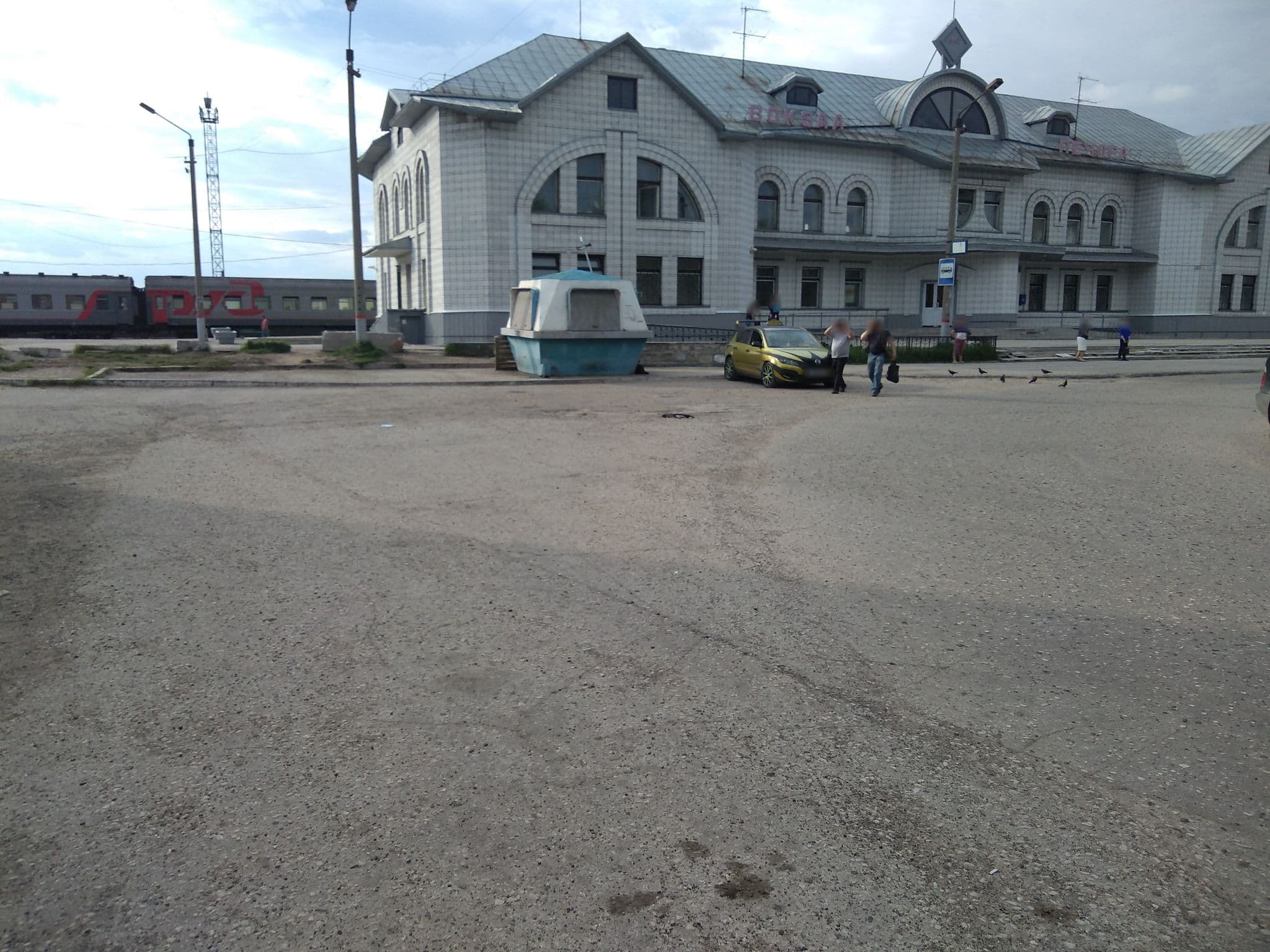 Street view near Печора Гостиница Транзит, Pechora — © sergeyshuber (CC BY-SA · Mapillary)