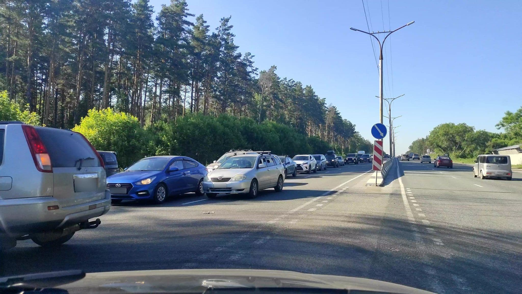 Street view near Форт Эврика, Akademgorodok — © AKarty (CC BY-SA · Mapillary)