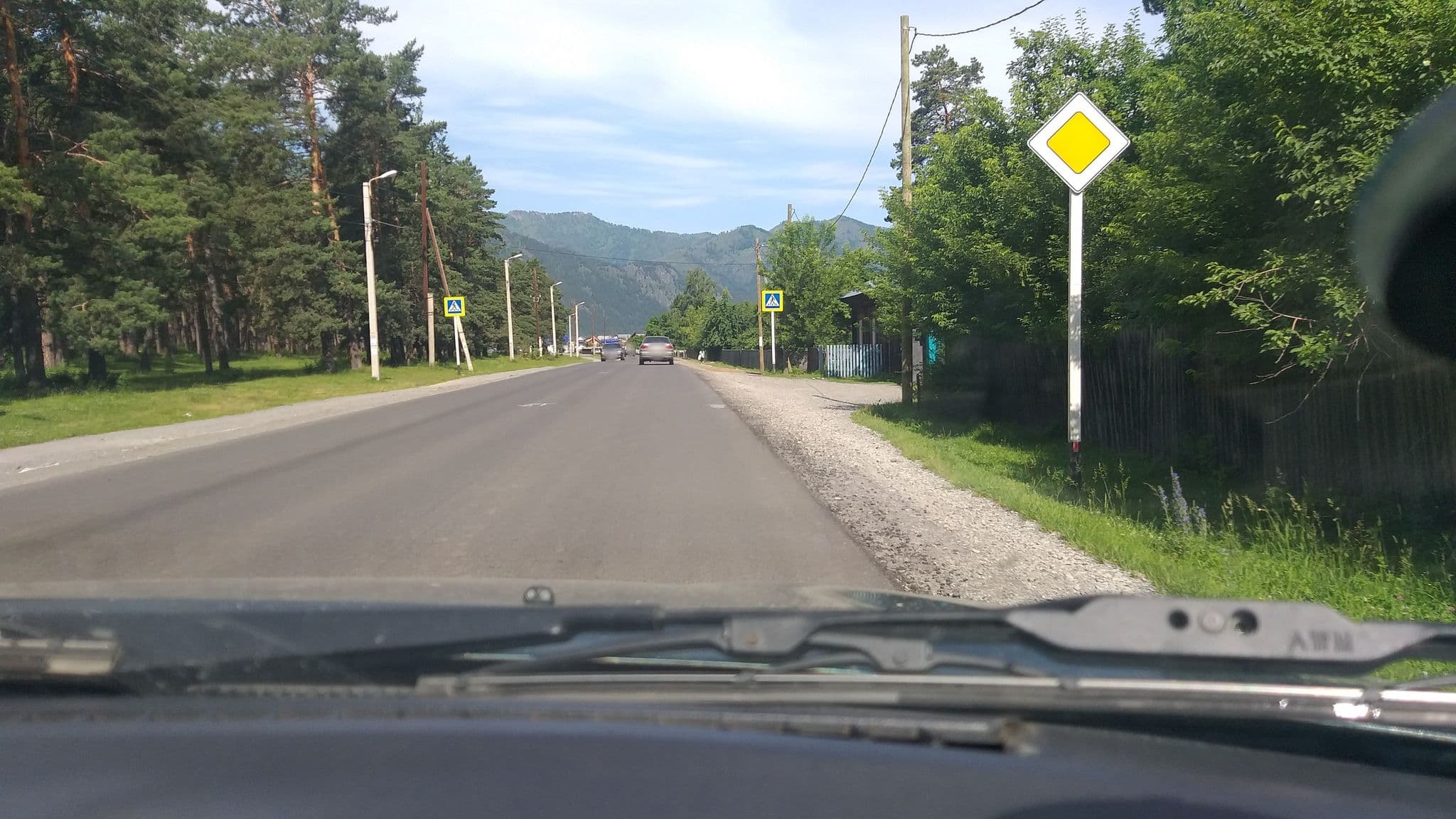 Street view near Чемальская лагуна, Chemal — © skorov (CC BY-SA · Mapillary)