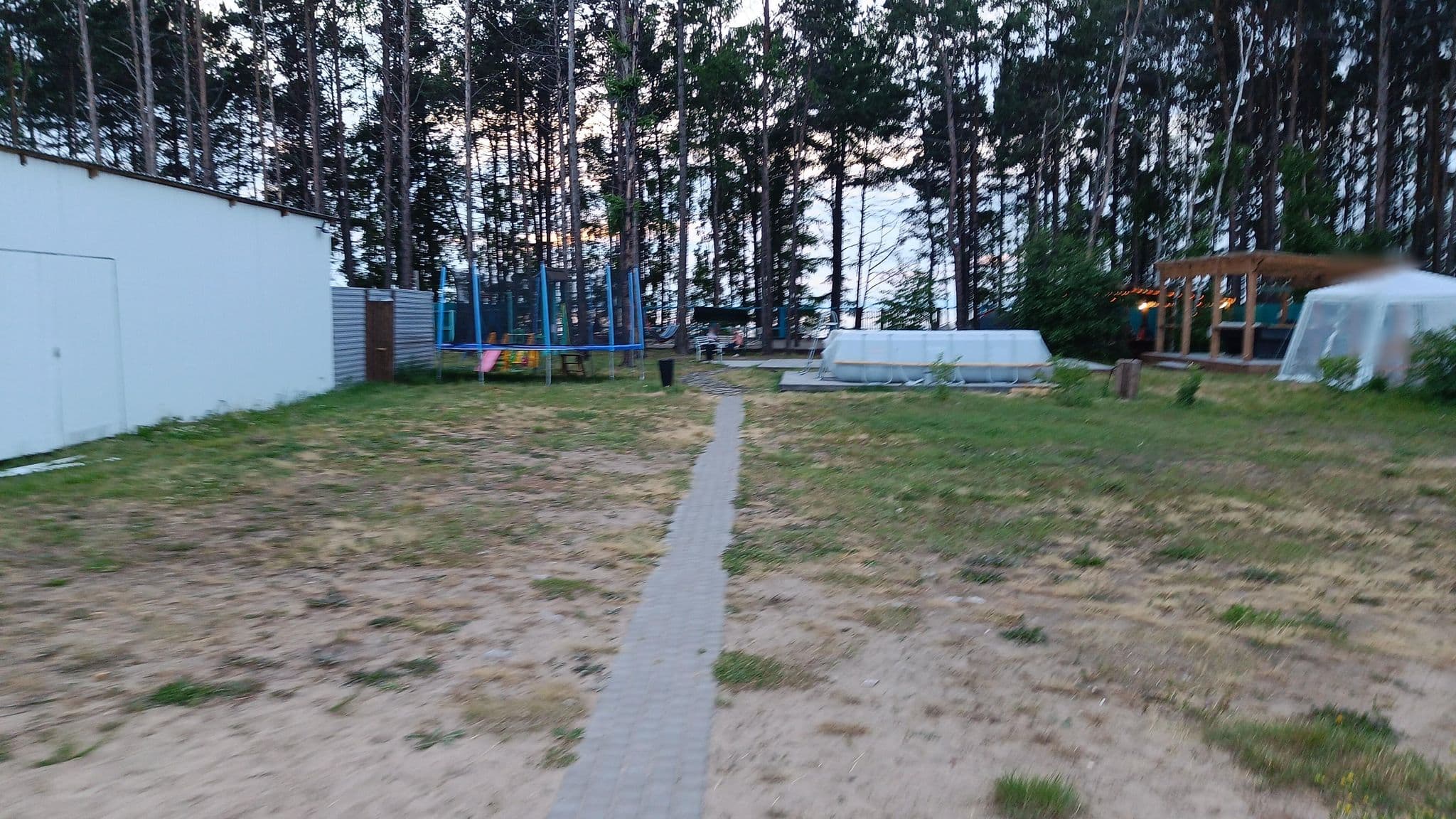 Street view near Сакура, Tataurovo — © madcad (CC BY-SA · Mapillary)