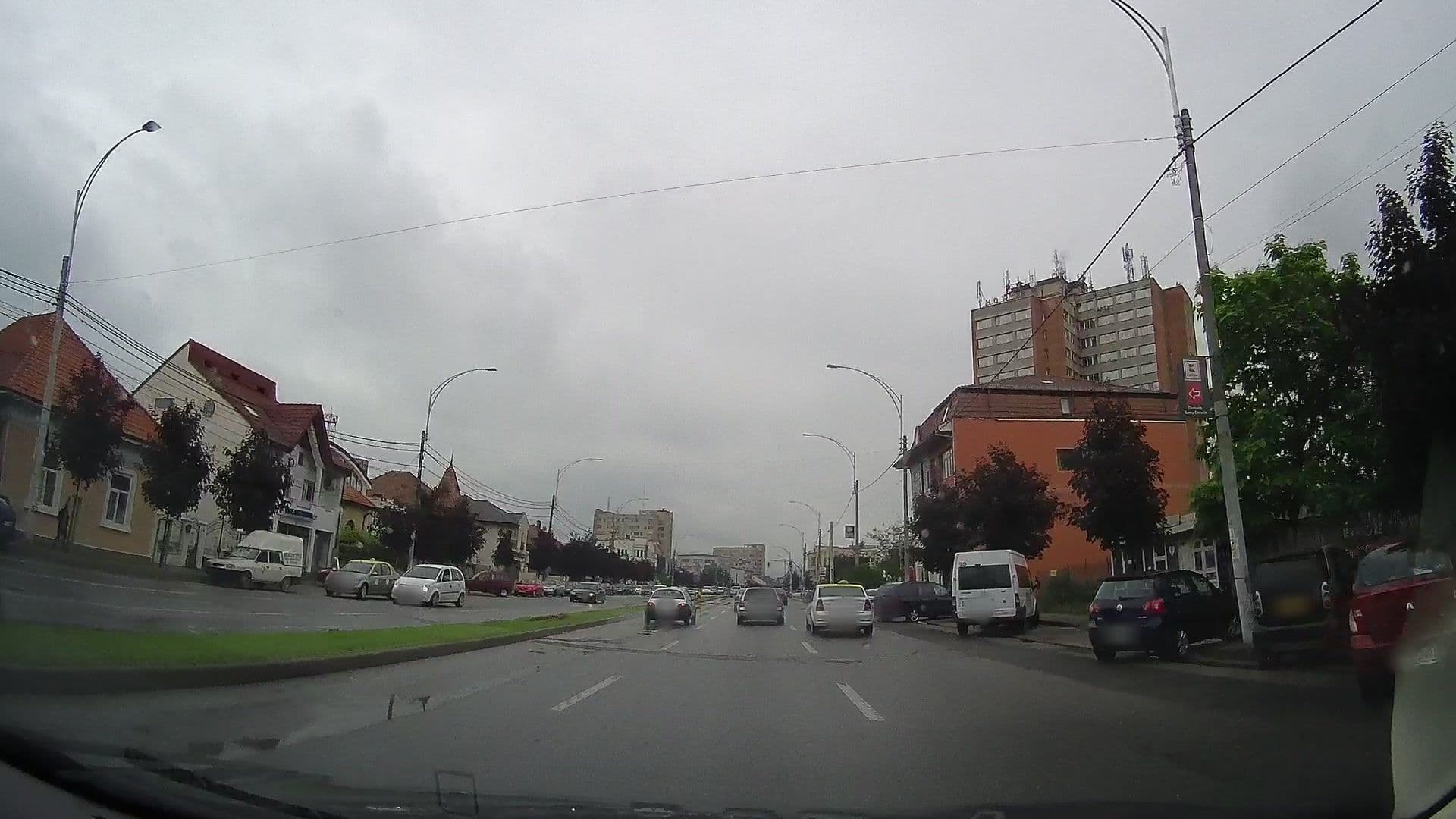 Street view near Art Motel, Drobeta-Turnu Severin — © tavi (CC BY-SA · Mapillary)