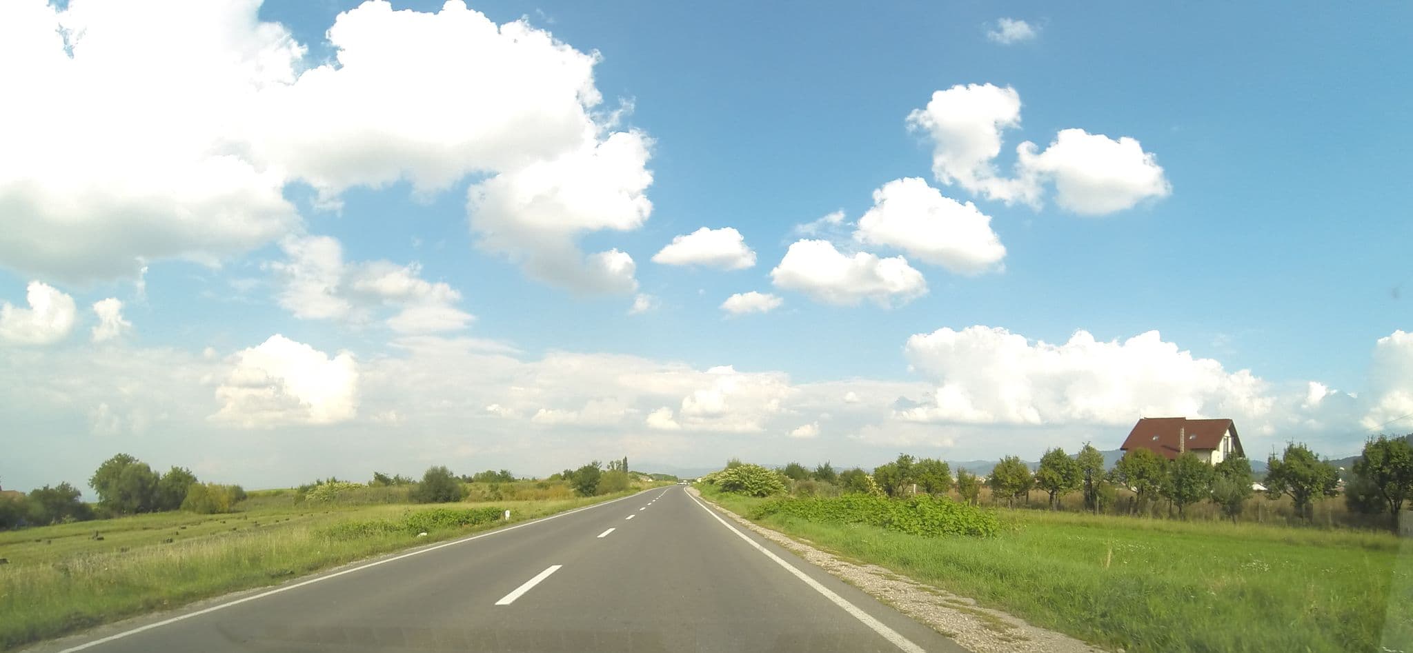 Street view near Renata Panzio/Pension, Săcele — © deeeznuuuts (CC BY-SA · Mapillary)