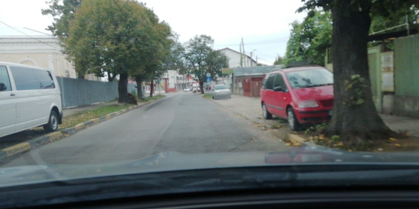 Street view near Hotel Matrix, Tecuci — © bogdancandrea (CC BY-SA · Mapillary)