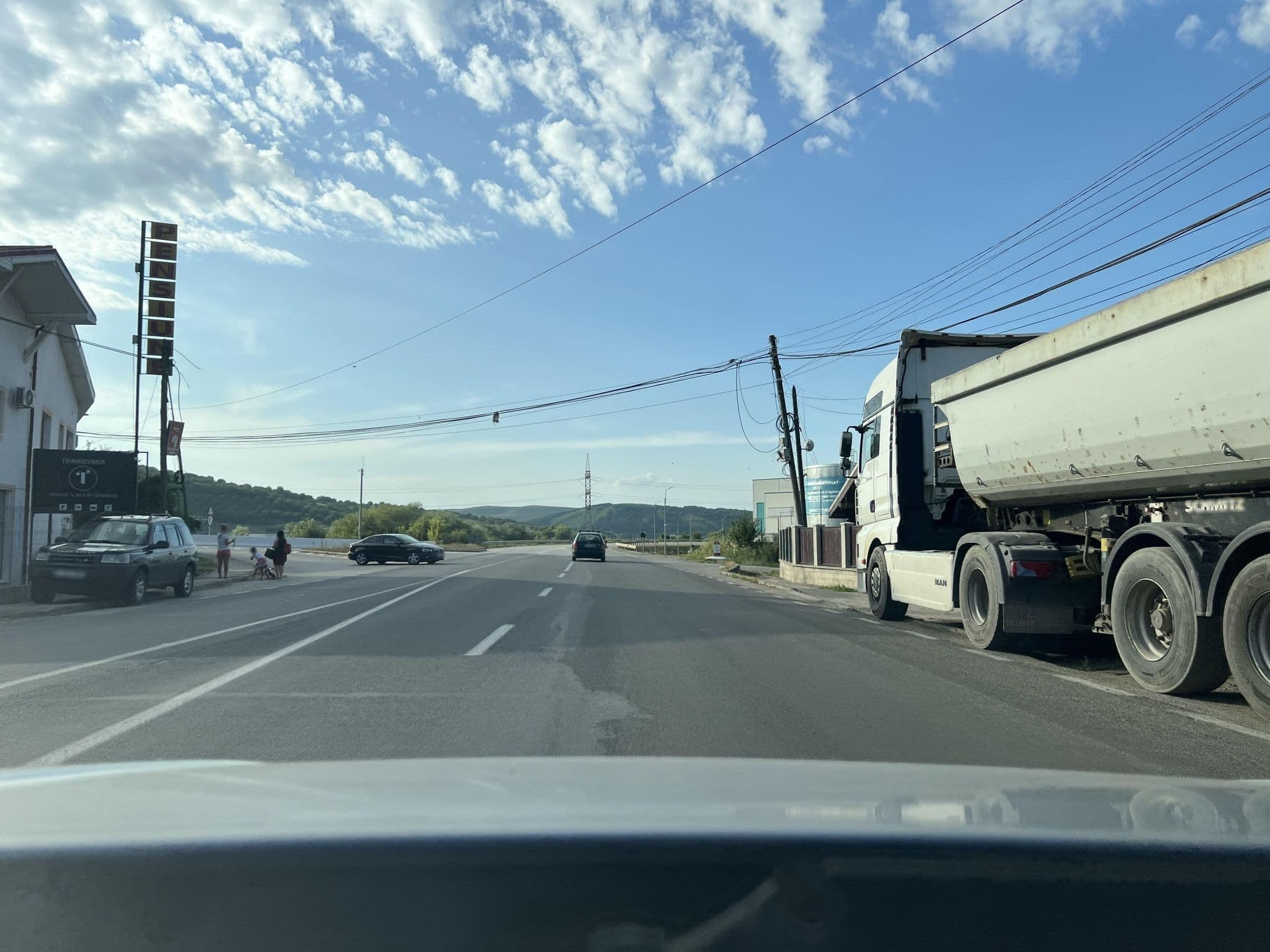 Street view near Pensiunea Bedanis, Apahida — © EmilTapa (CC BY-SA · Mapillary)