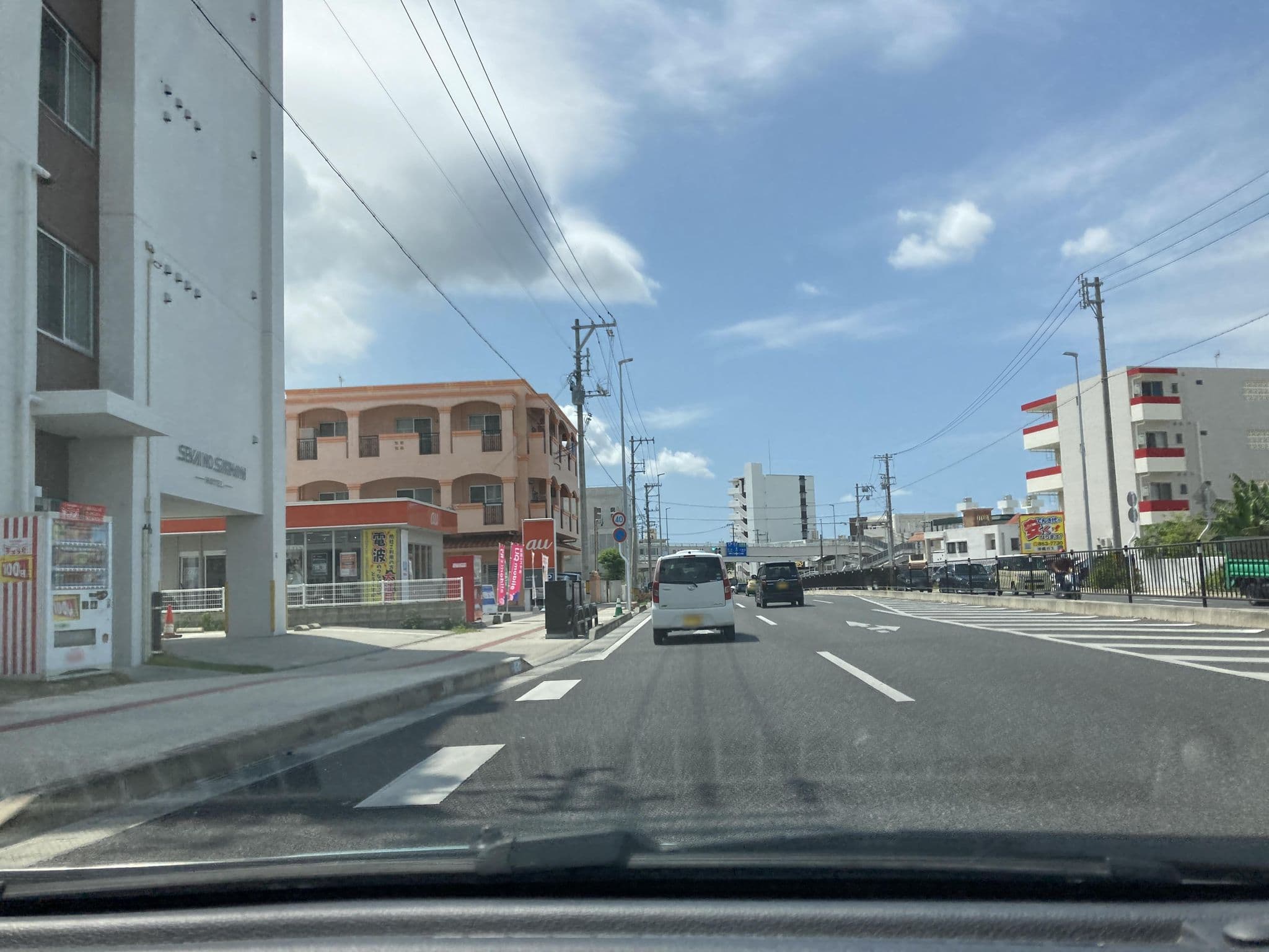 Street view near Hotel Sekai No Sakihama, Ginowan — © pika_sky (CC BY-SA · Mapillary)
