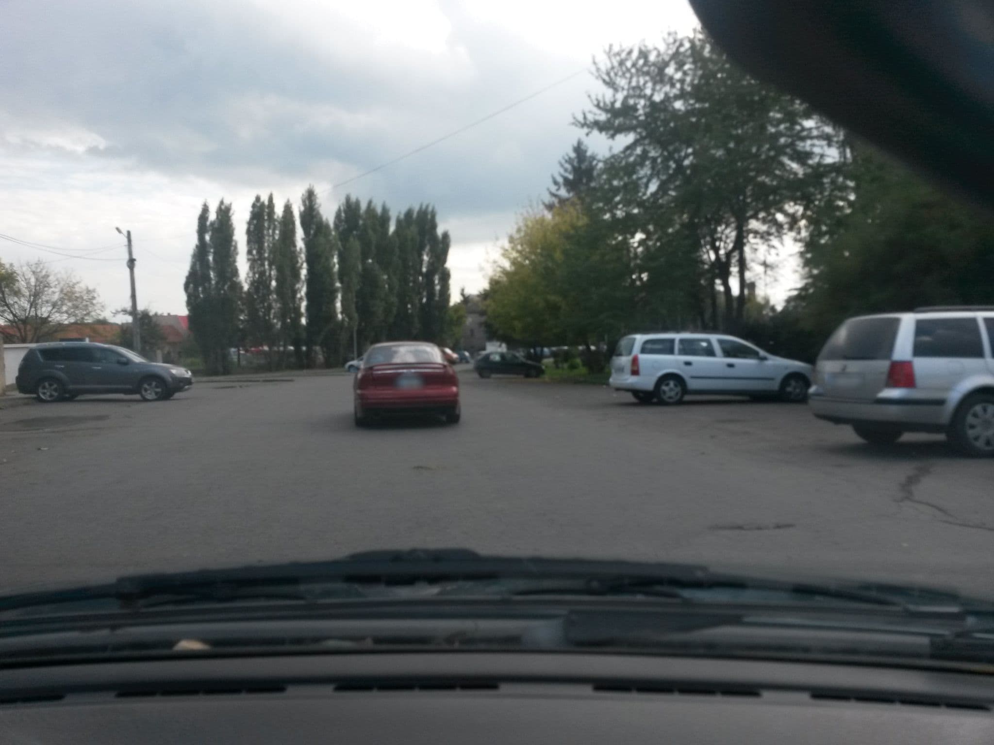 Street view near Hotel Everest, Târgu Mureş — © bbb (CC BY-SA · Mapillary)