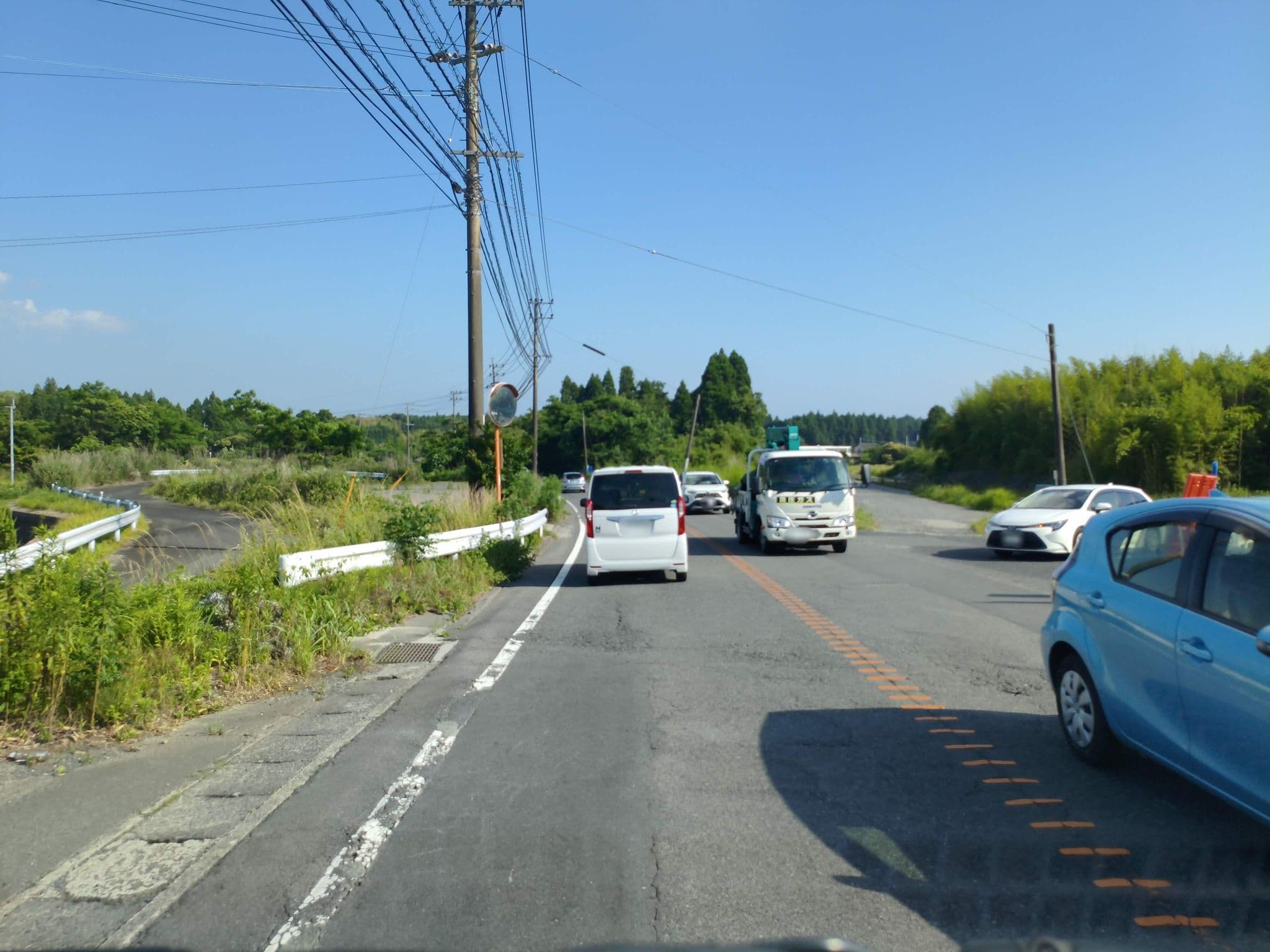 Street view near inn 山一 空港店, Kirishima — © parond (CC BY-SA · Mapillary)