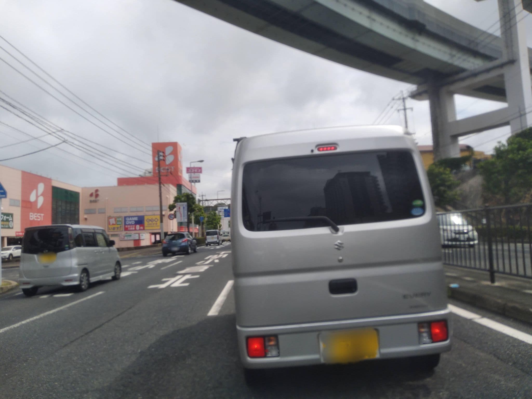 Street view near ウィークリーマンション・エルザ・スペースイン八幡, Kitakyushu — © yasunari (CC BY-SA · Mapillary)
