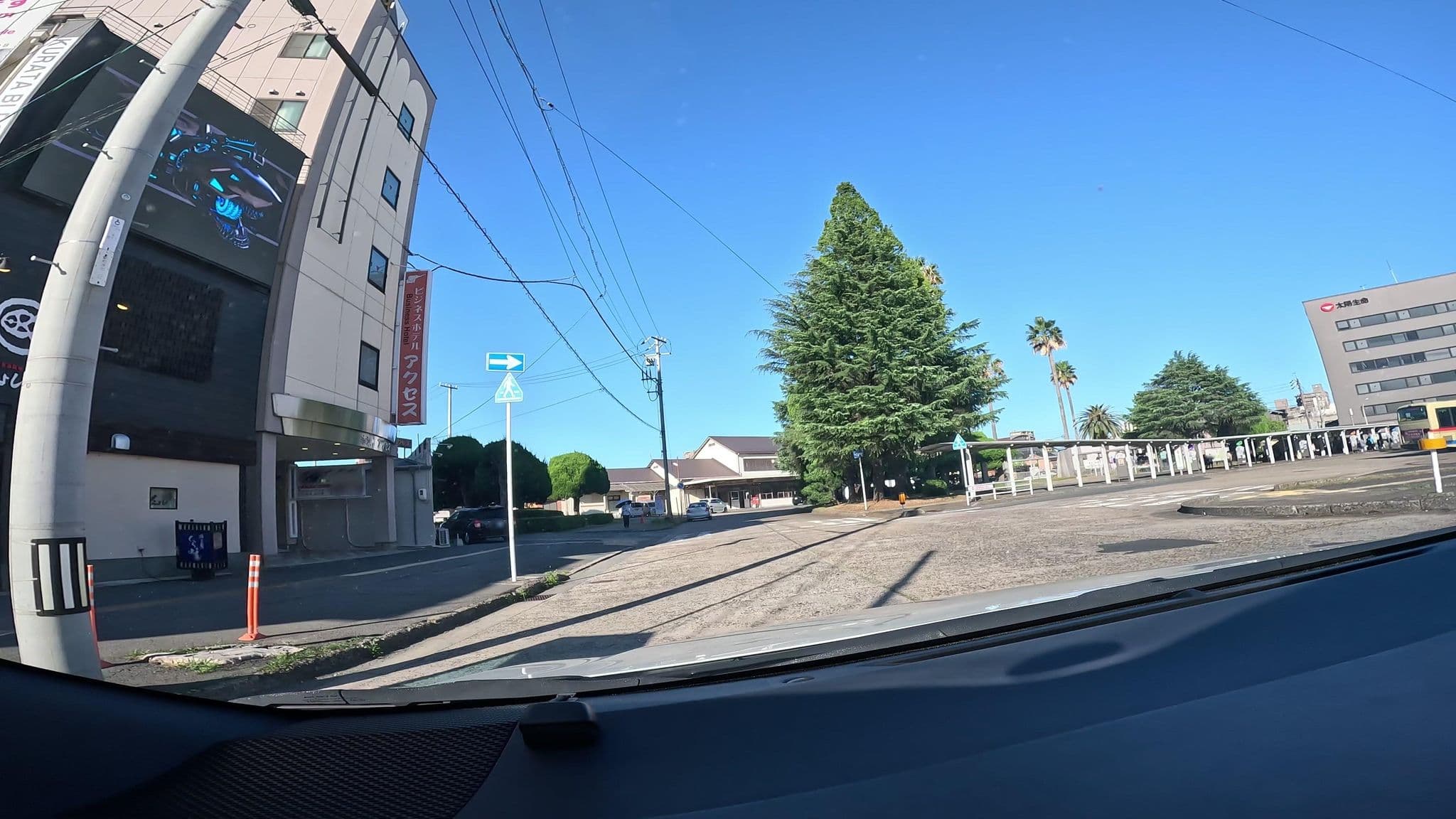 Street view near ビジネス旅館 駅前, Ube — © alt9800 (CC BY-SA · Mapillary)