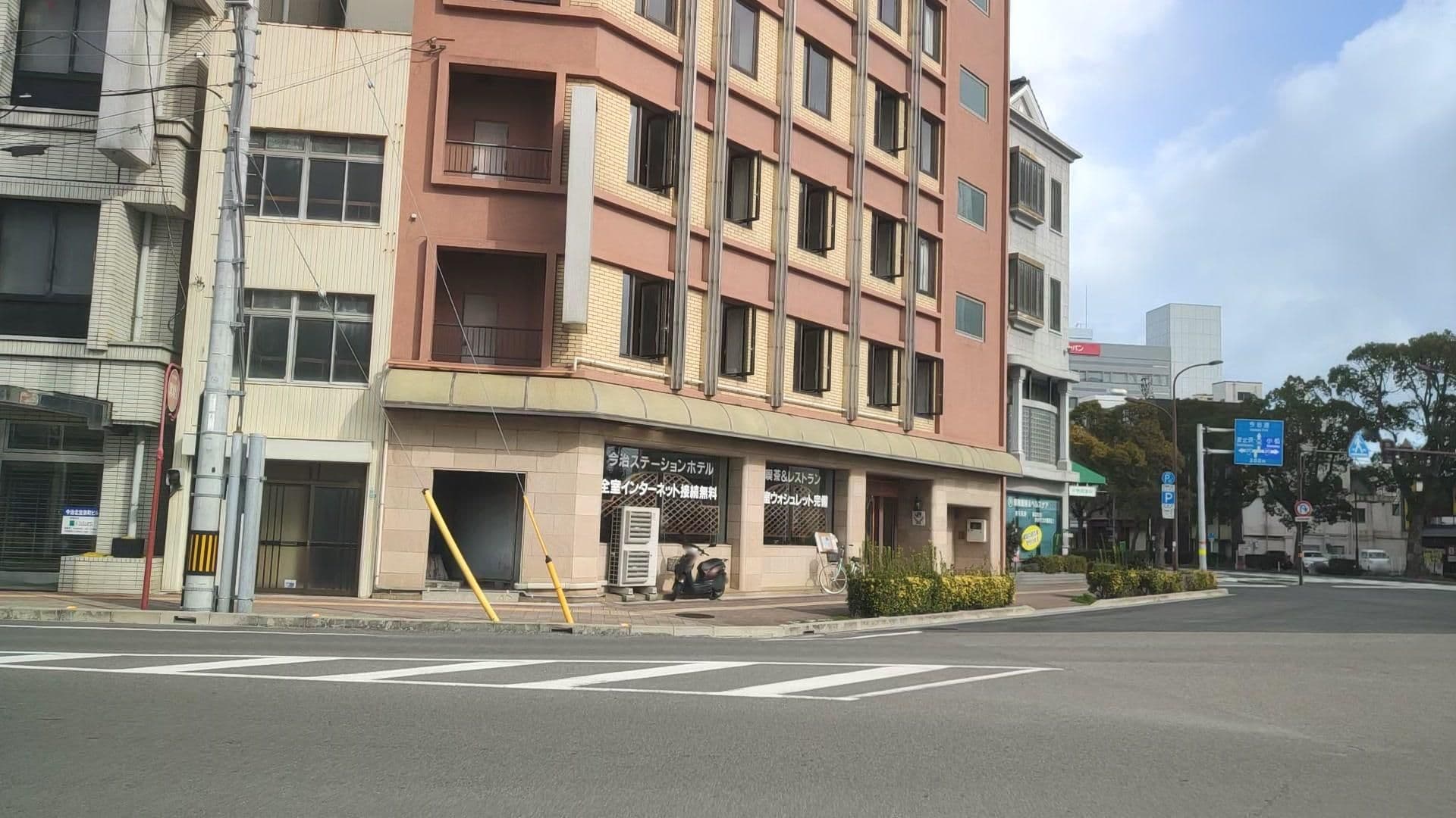 Street view near 今治ステーションホテル, Imabari — © drivephotograph (CC BY-SA · Mapillary)
