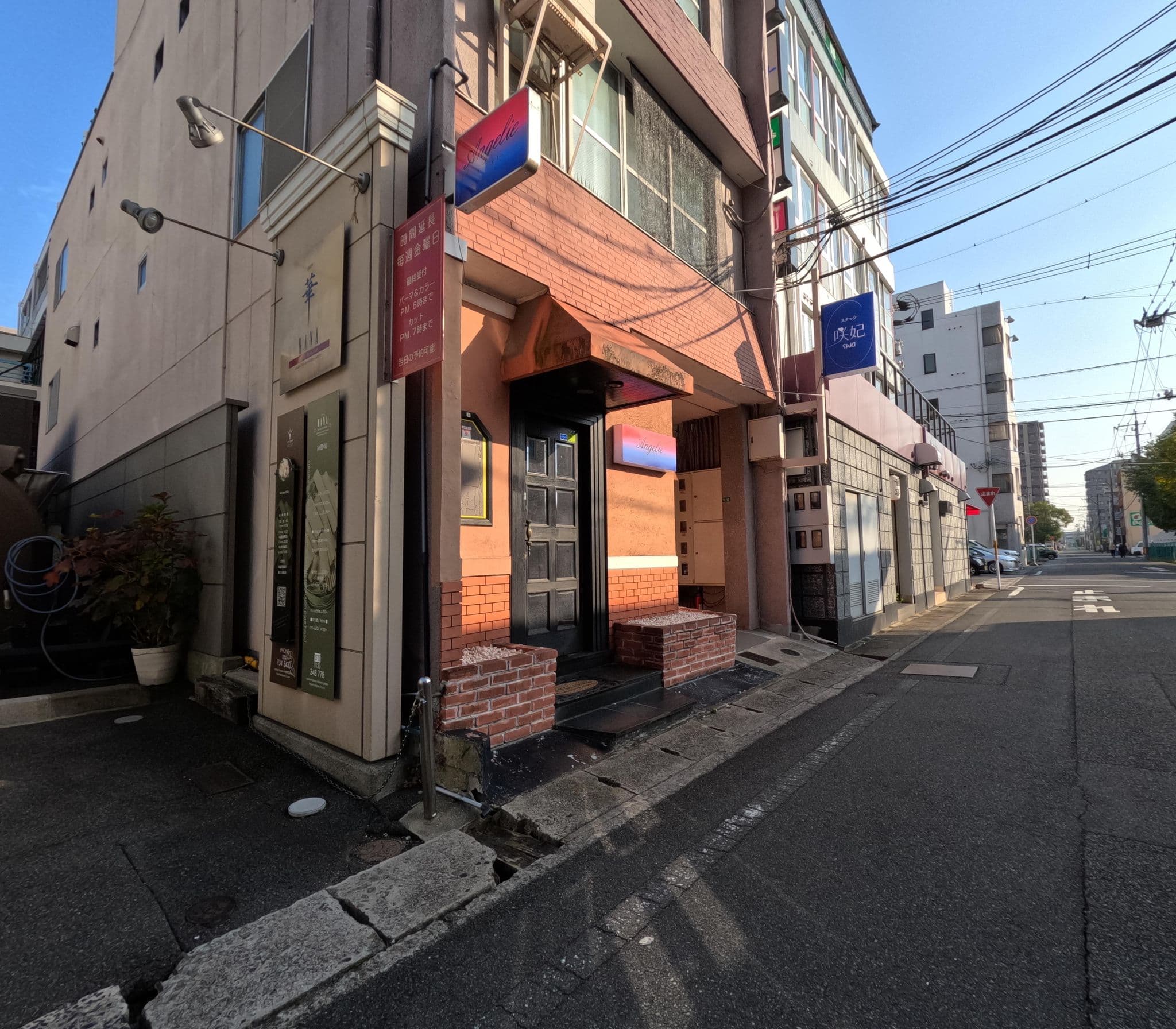 Street view near ホテル ニュー長和島, Onomichi — © okadatsuneo (CC BY-SA · Mapillary)