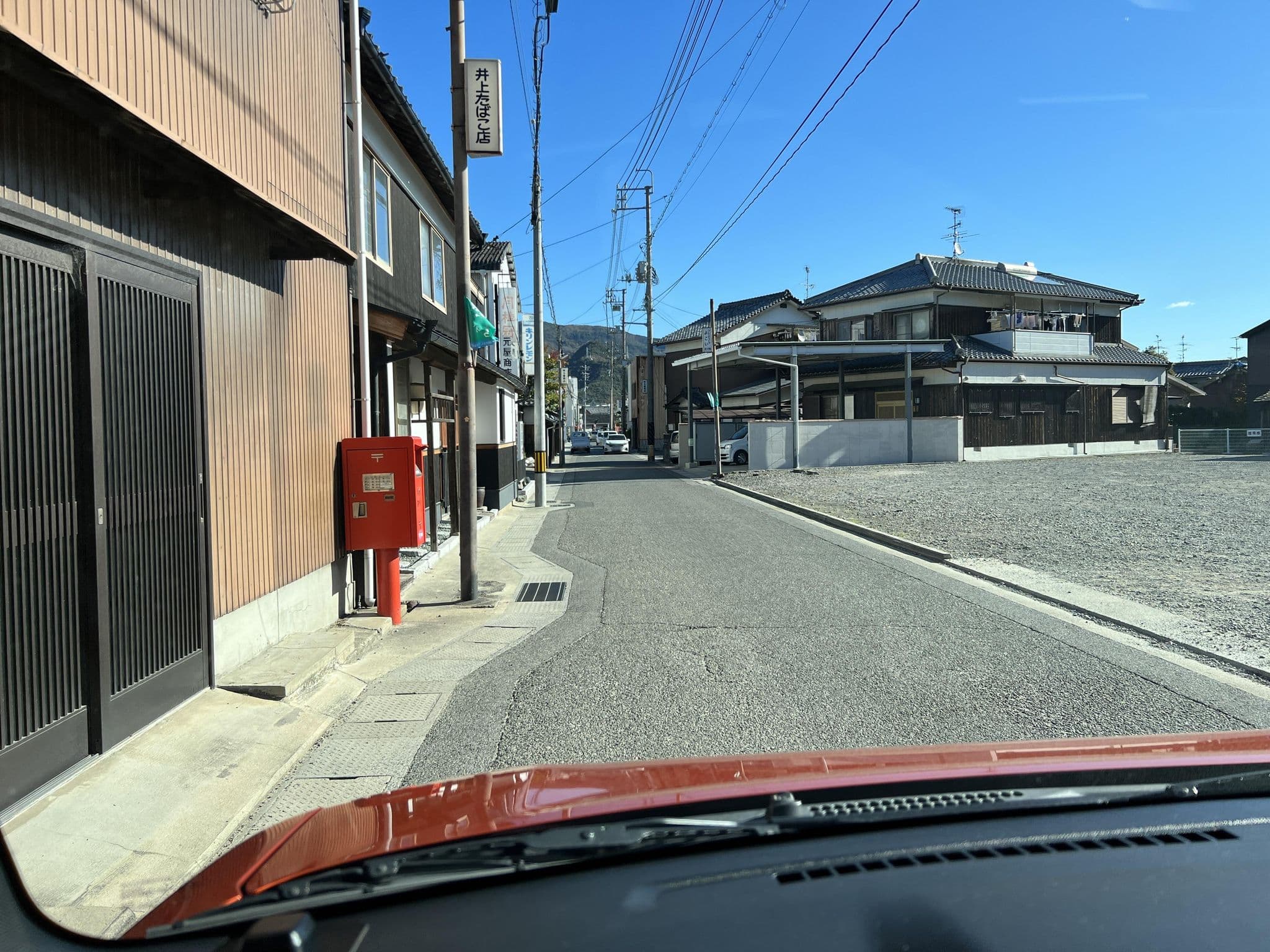 Street view near Oka-Tei オカ邸, Tonoshō — © bamboo403 (CC BY-SA · Mapillary)