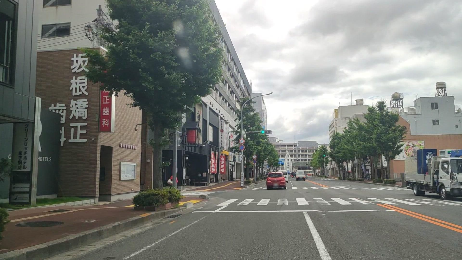 Street view near ホテル アルファーワン米子, Yonago — © drivephotograph (CC BY-SA · Mapillary)