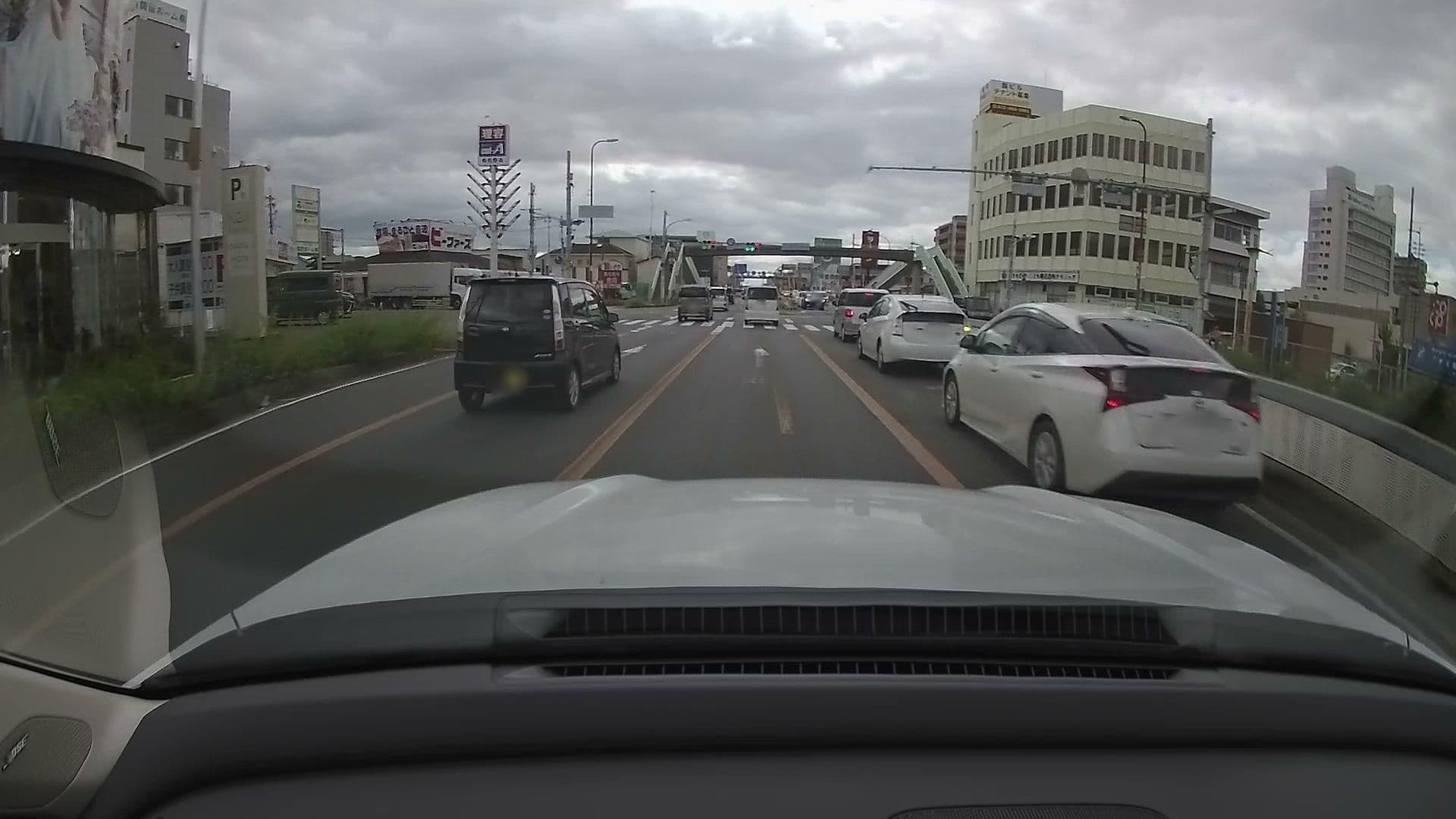 Street view near City Hotel Yutaka, Izumisano — © osapon (CC BY-SA · Mapillary)