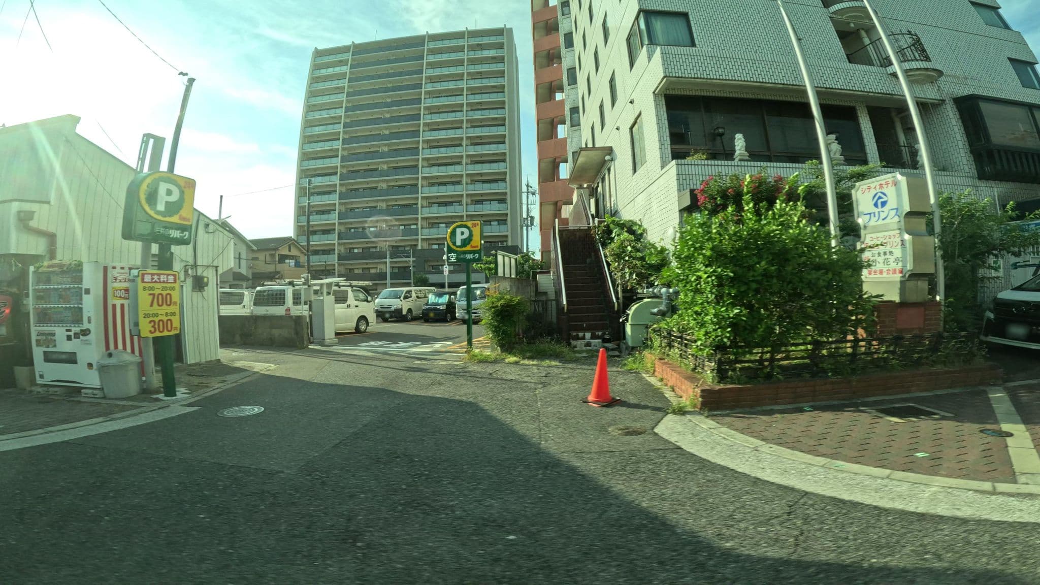 Street view near シティホテル エアポートイン プリンス, Izumisano — © okadatsuneo (CC BY-SA · Mapillary)