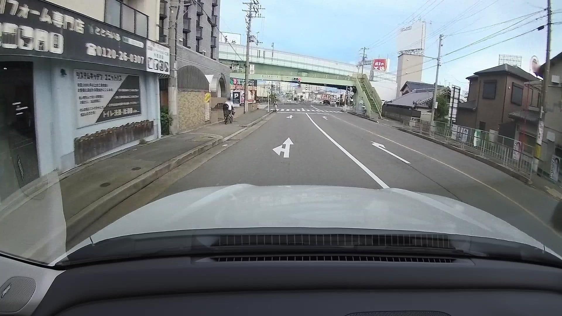 Street view near HOTEL ShaSha, Toyonaka — © osapon (CC BY-SA · Mapillary)