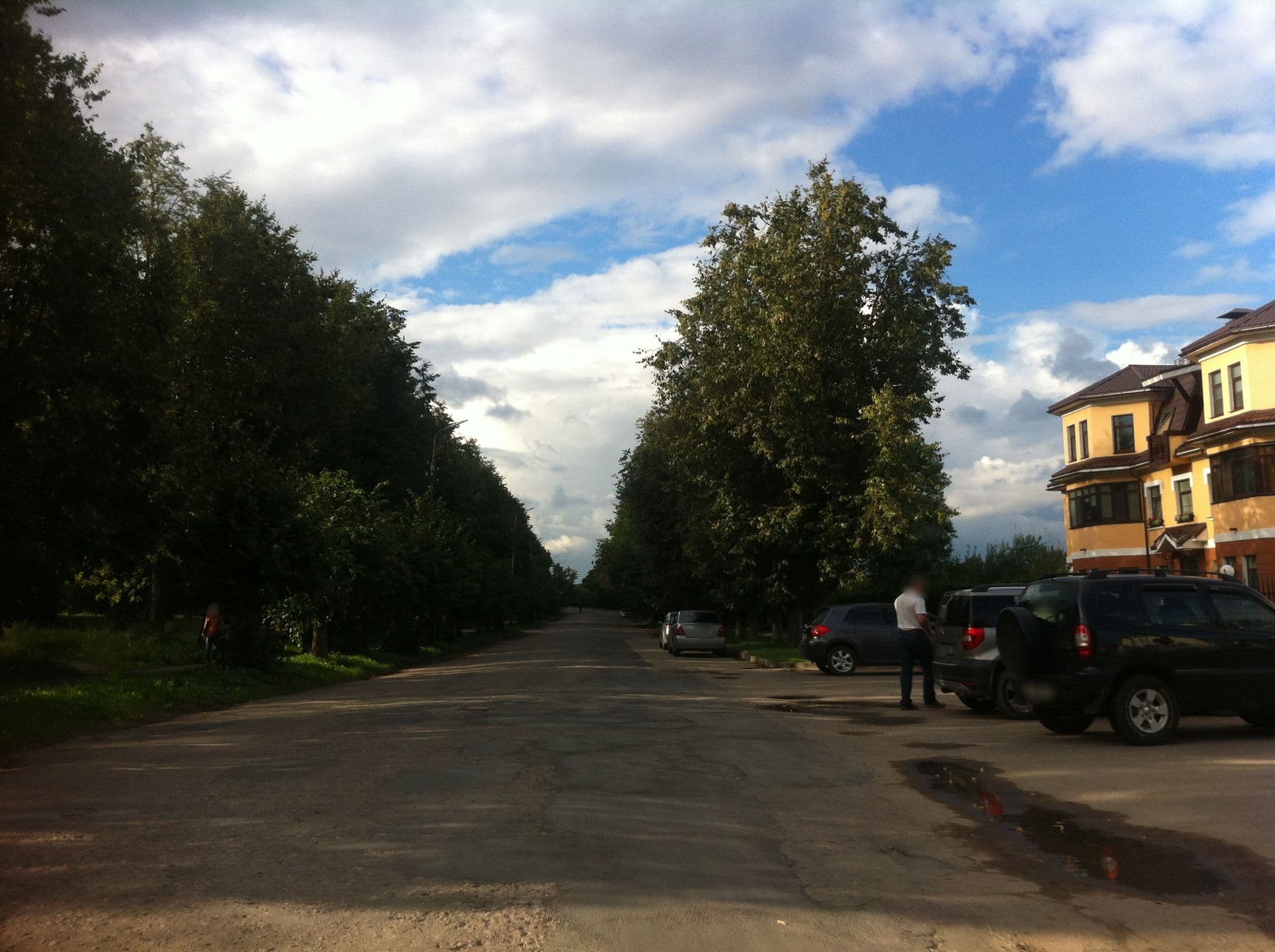 Street view near 903, Pskov — © map228 (CC BY-SA · Mapillary)