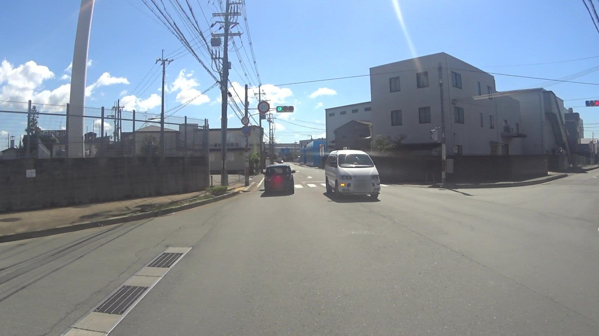 Street view near ホテル ハグハグ 京都店(HOTEL HUGHUG), Yawata — © yasunari (CC BY-SA · Mapillary)