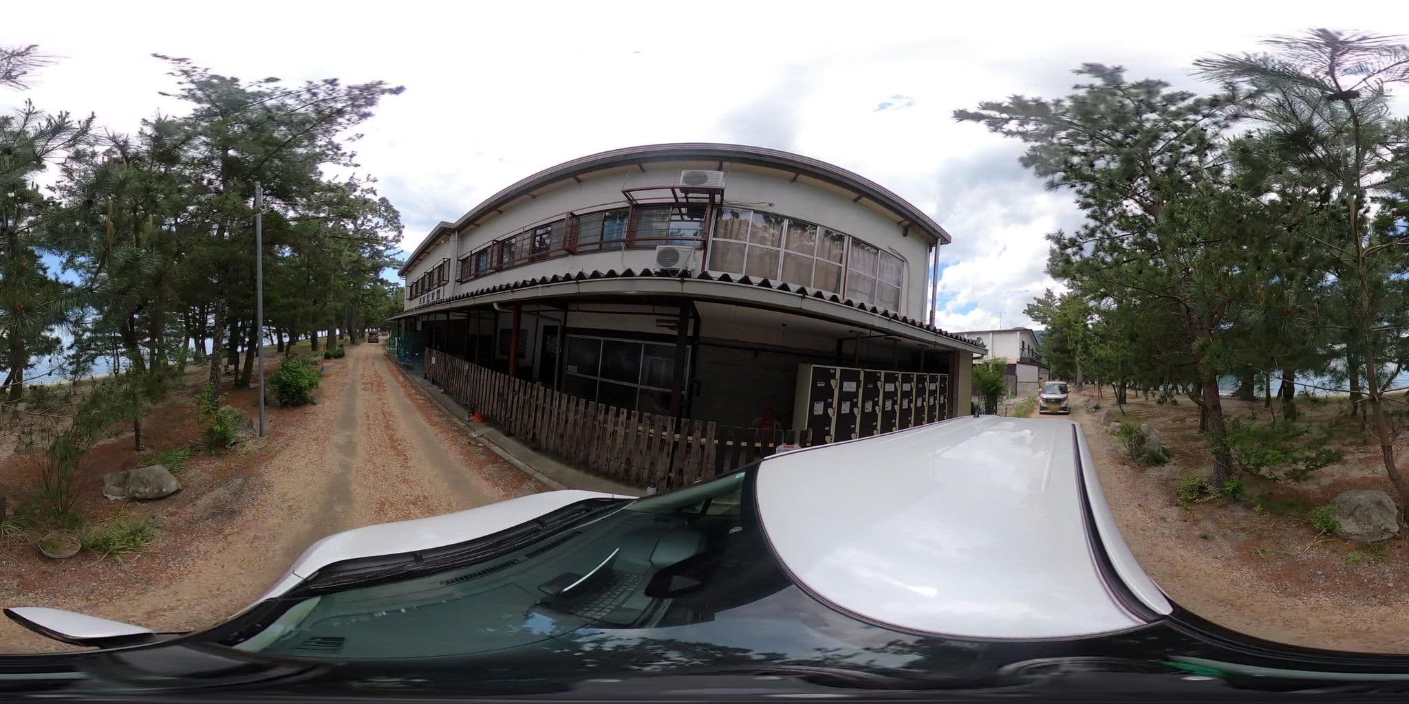 Street view near 松栄舘, Kitahama — © flashkiwi (CC BY-SA · Mapillary)