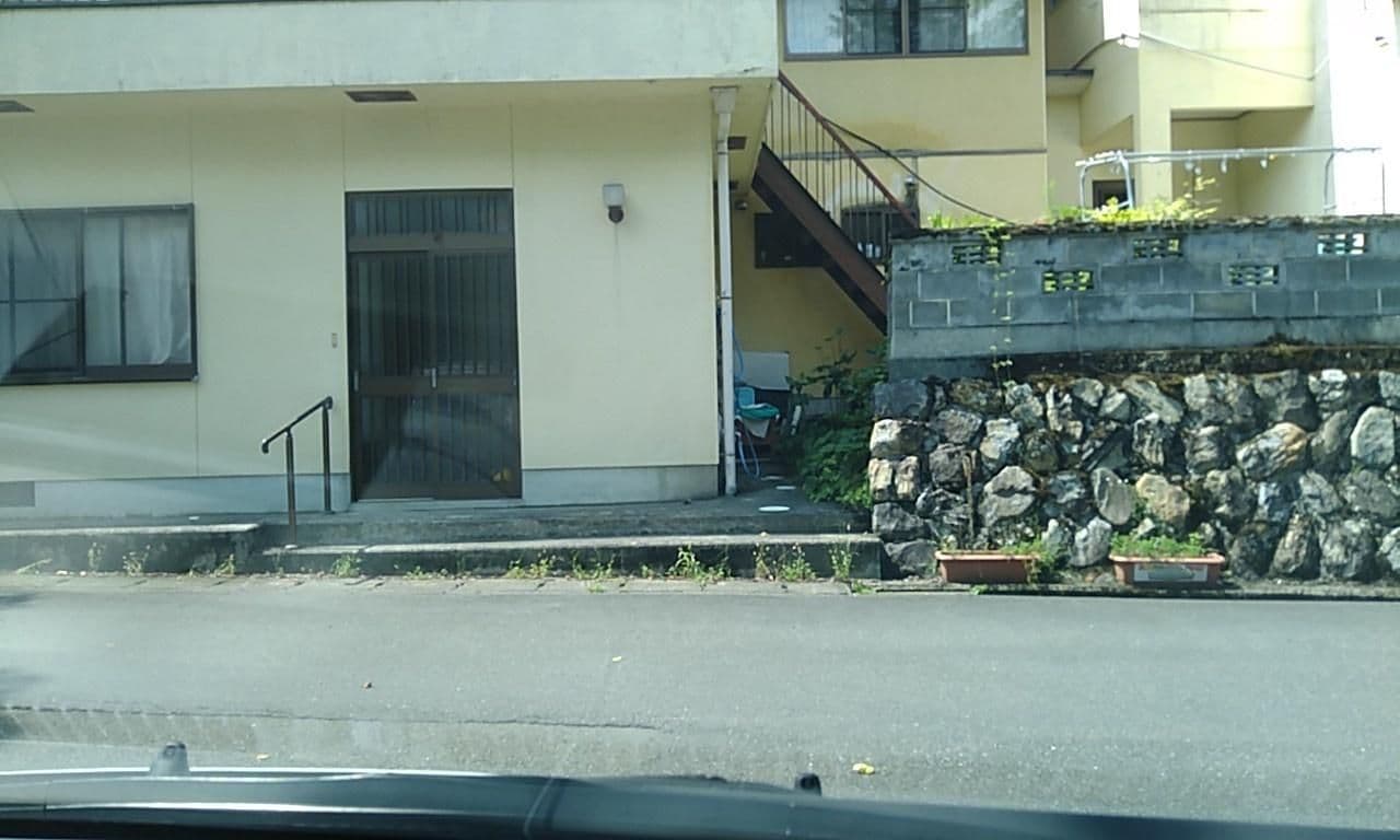 Street view near 枕川楼, Obama — © yasunari (CC BY-SA · Mapillary)