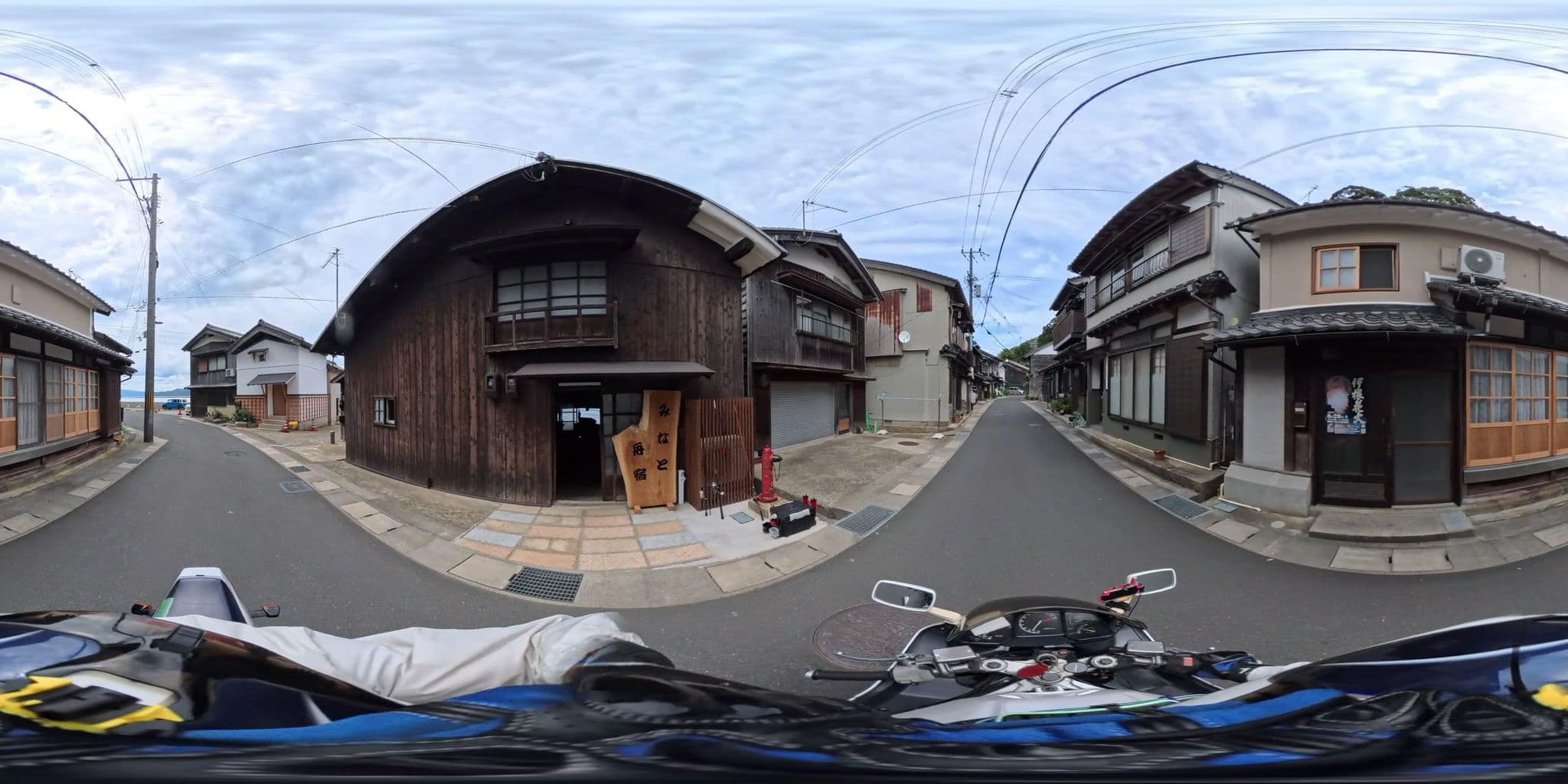 Street view near 伊根かんじゃの宿 八木, Kameshima — © yasunari (CC BY-SA · Mapillary)