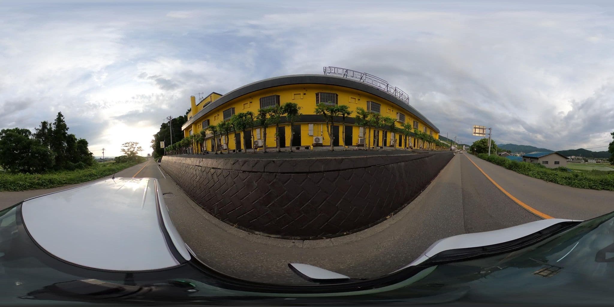 Street view near ホテルピンクのおさる, Iijima — © flashkiwi (CC BY-SA · Mapillary)