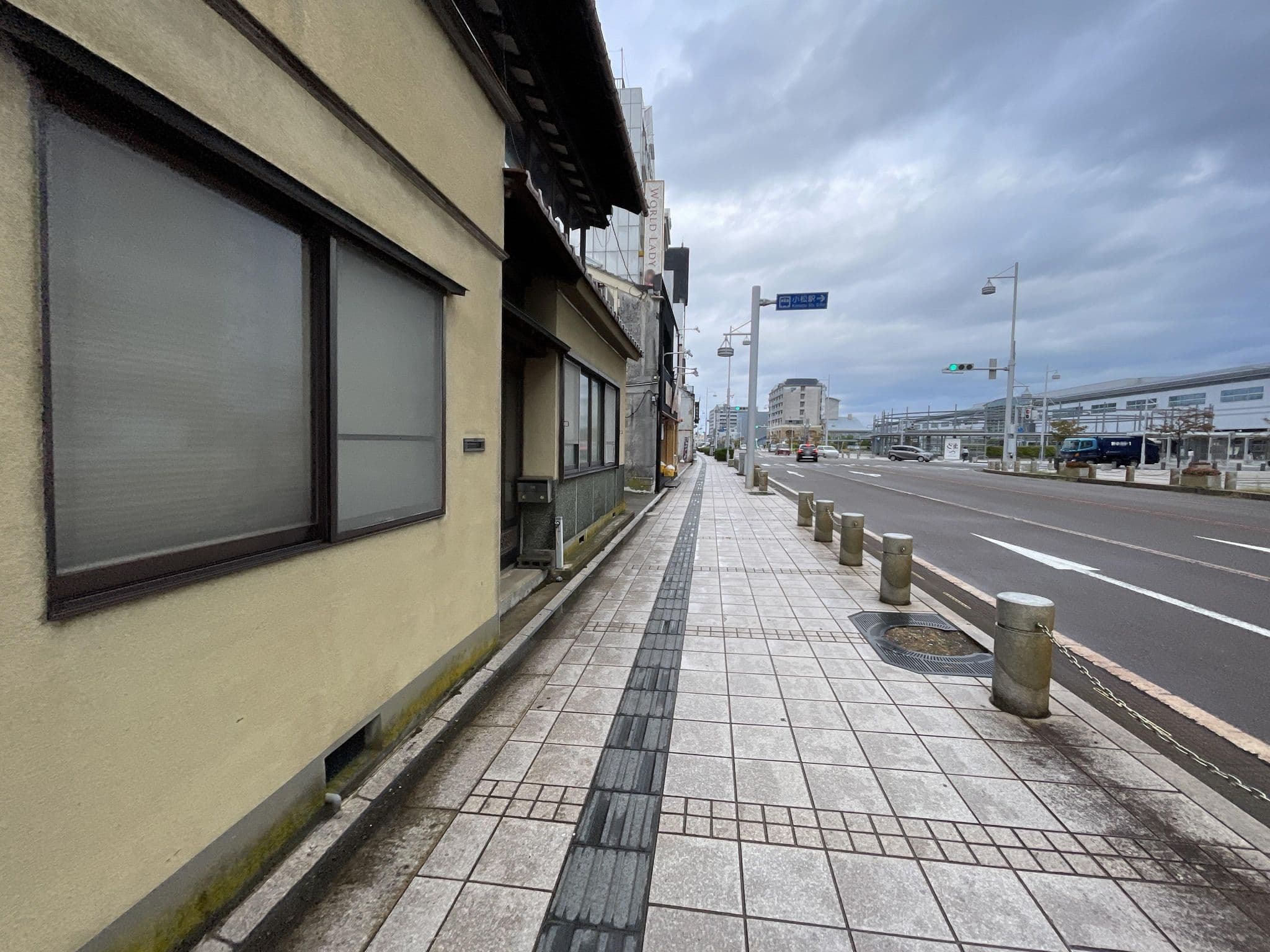 Street view near むつみ旅館, Komatsu — © tometome (CC BY-SA · Mapillary)