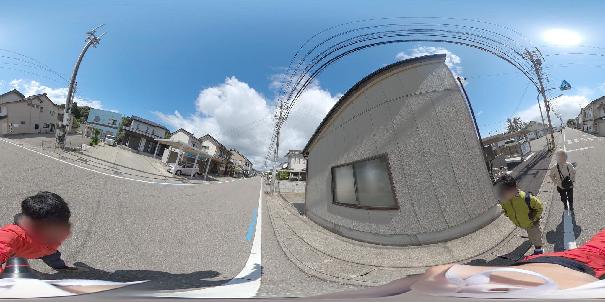 Street view near 民宿いずみ屋(雨晴観光みやげ), Nishishinminato — © yuki_charo (CC BY-SA · Mapillary)