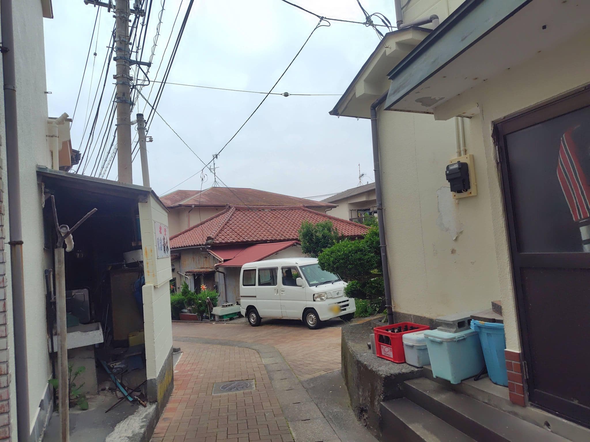 Street view near 浜の家, Itō — © snhoybekcxnb (CC BY-SA · Mapillary)