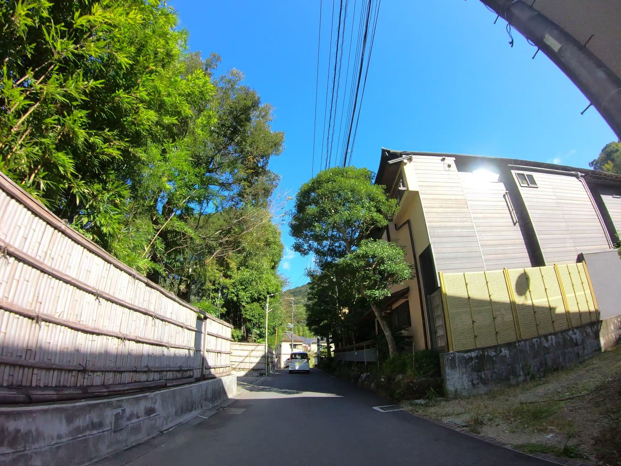 Street view near 根の湯対山荘, Shuzenji — © kudarisenmon (CC BY-SA · Mapillary)