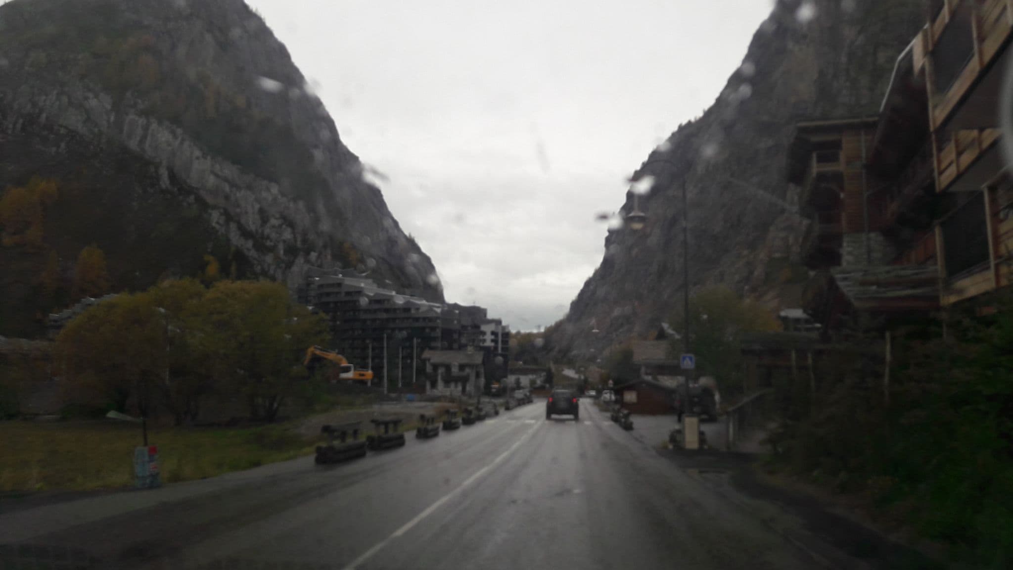 Street view near La Tovière, Val-d'Isère